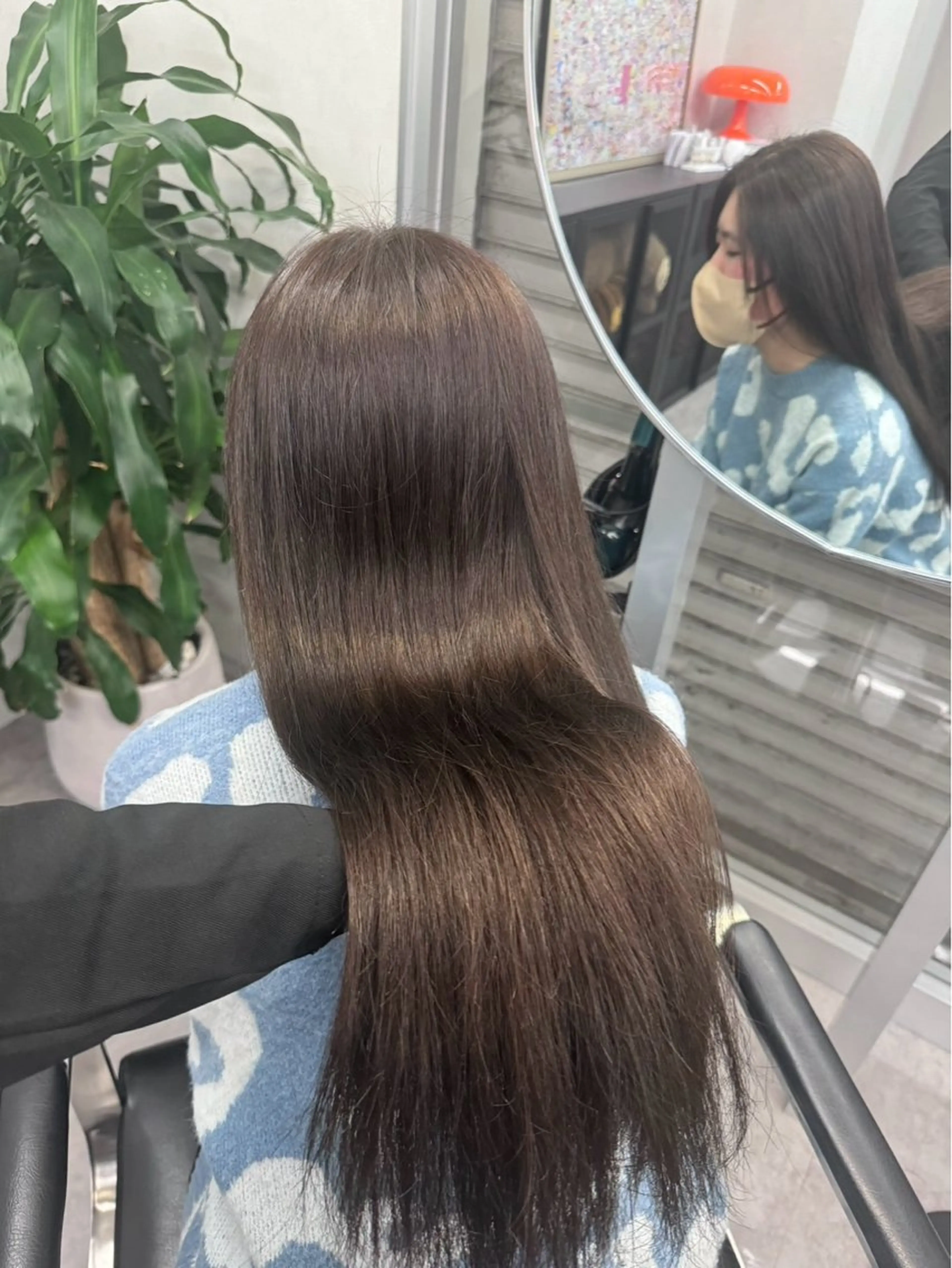 カラー 伊藤 憲のヘアスタイル