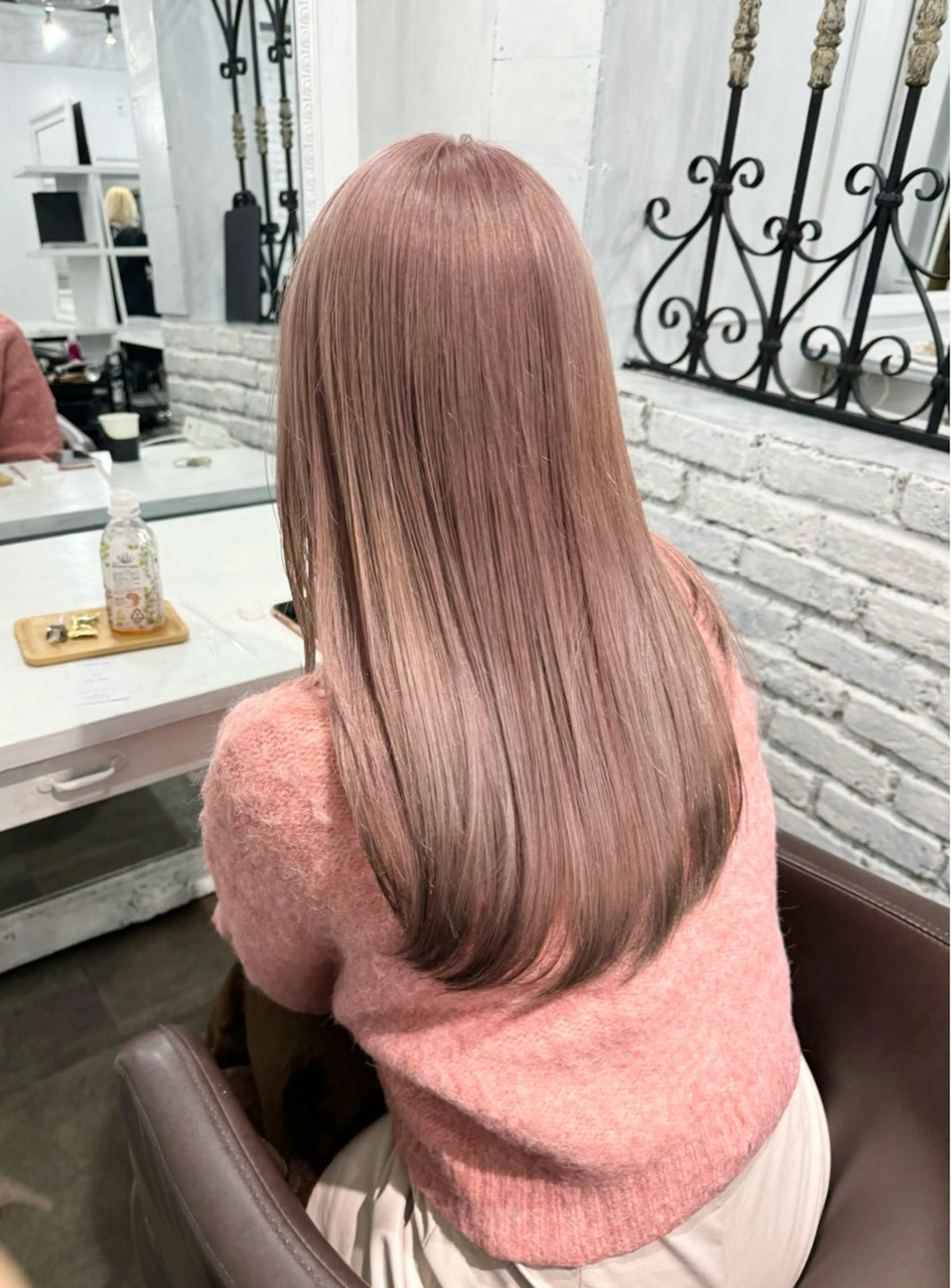 ロング カラー バレイヤージュ ミストバング ベージュカラー ブリーチ 抜きっぱなしブロンド 札幌ブリーチカラー/ ダブルカラー/ドイのヘアスタイル