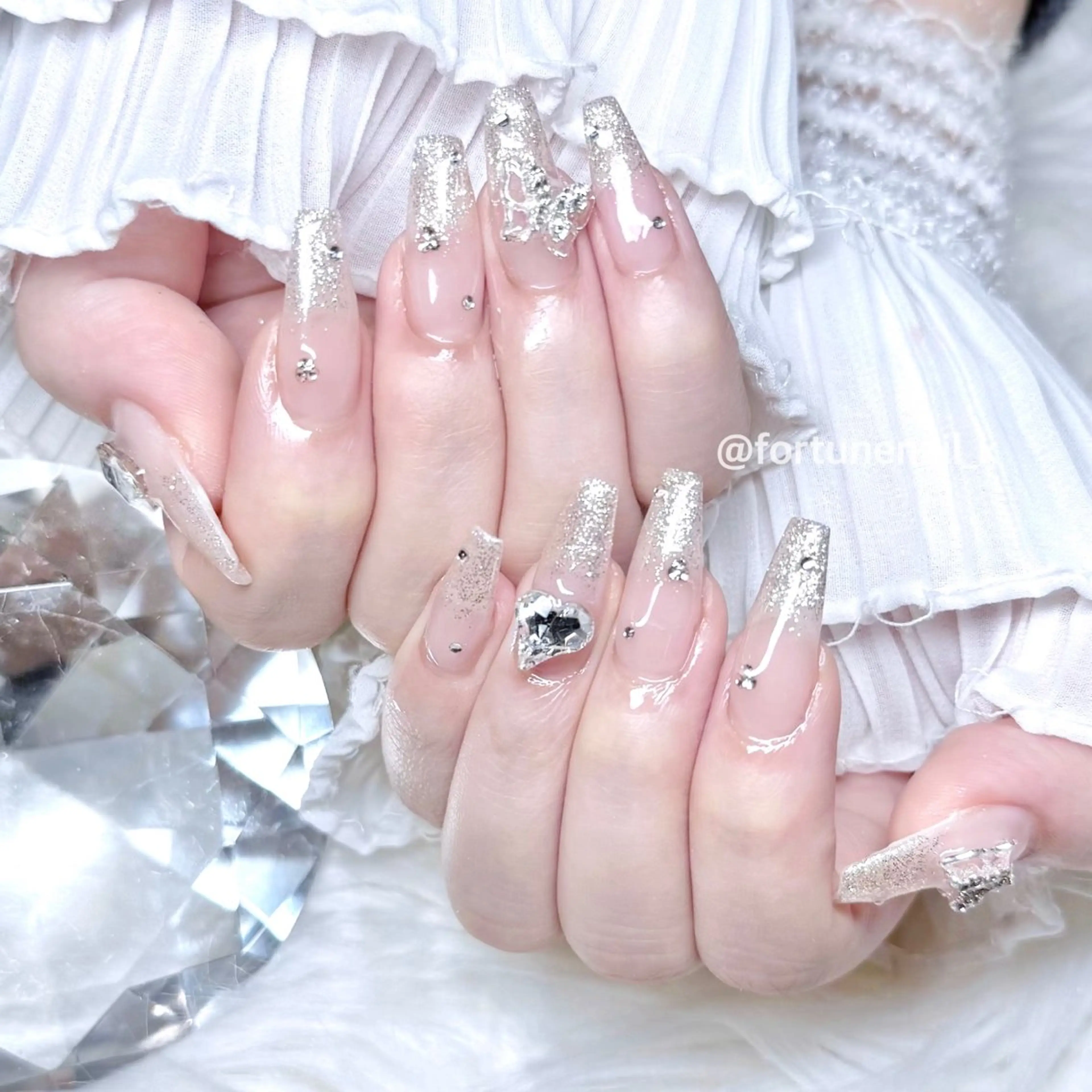 ネイル ハンドネイル 🤍kanane 🤍4/15空✩.*のネイルデザイン