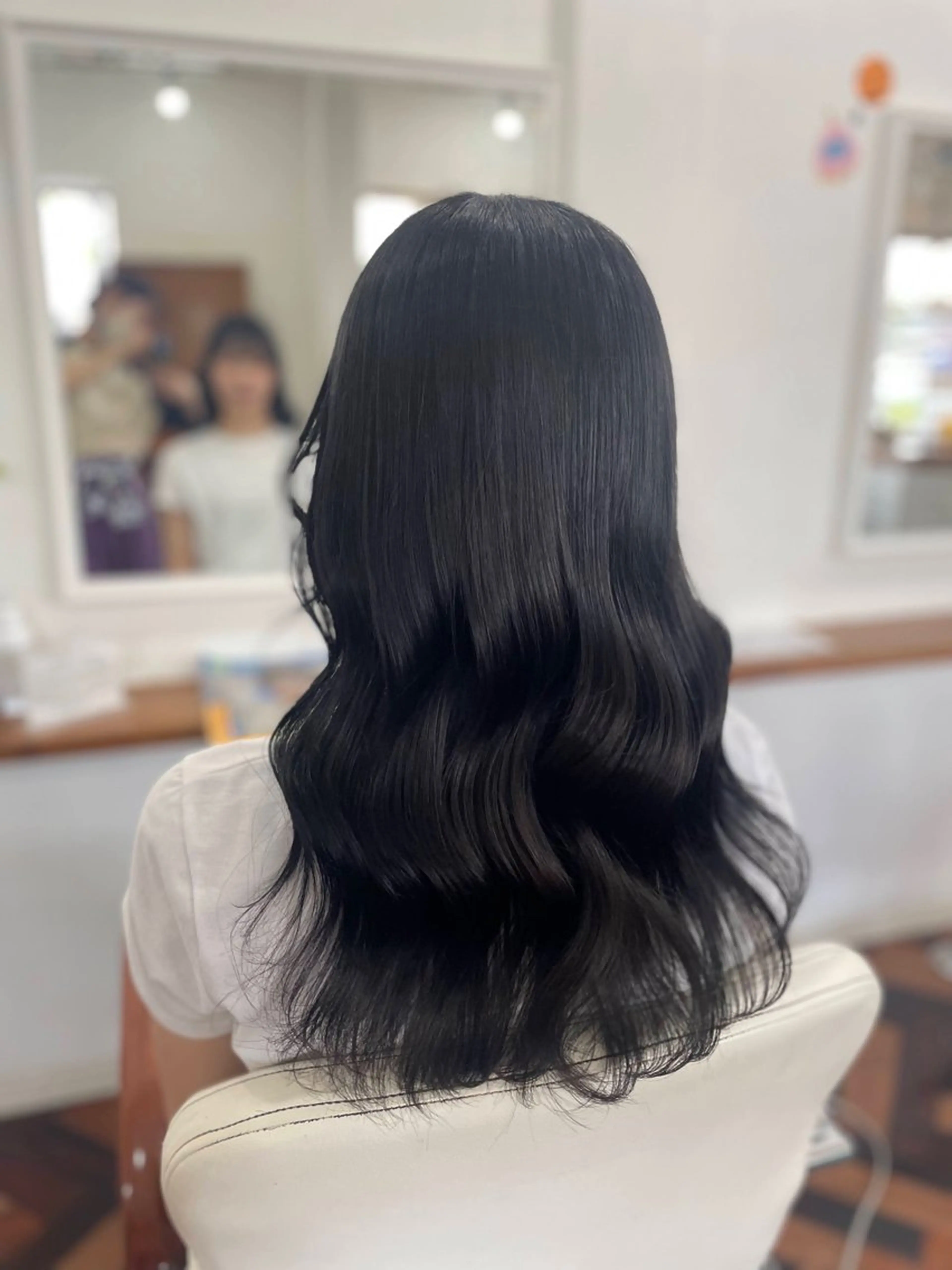 ロング カラー 黒髪 ブルーカラー 透明感カラー トリートメント mopa_kaede ナチュラル/レイヤーのヘアスタイル