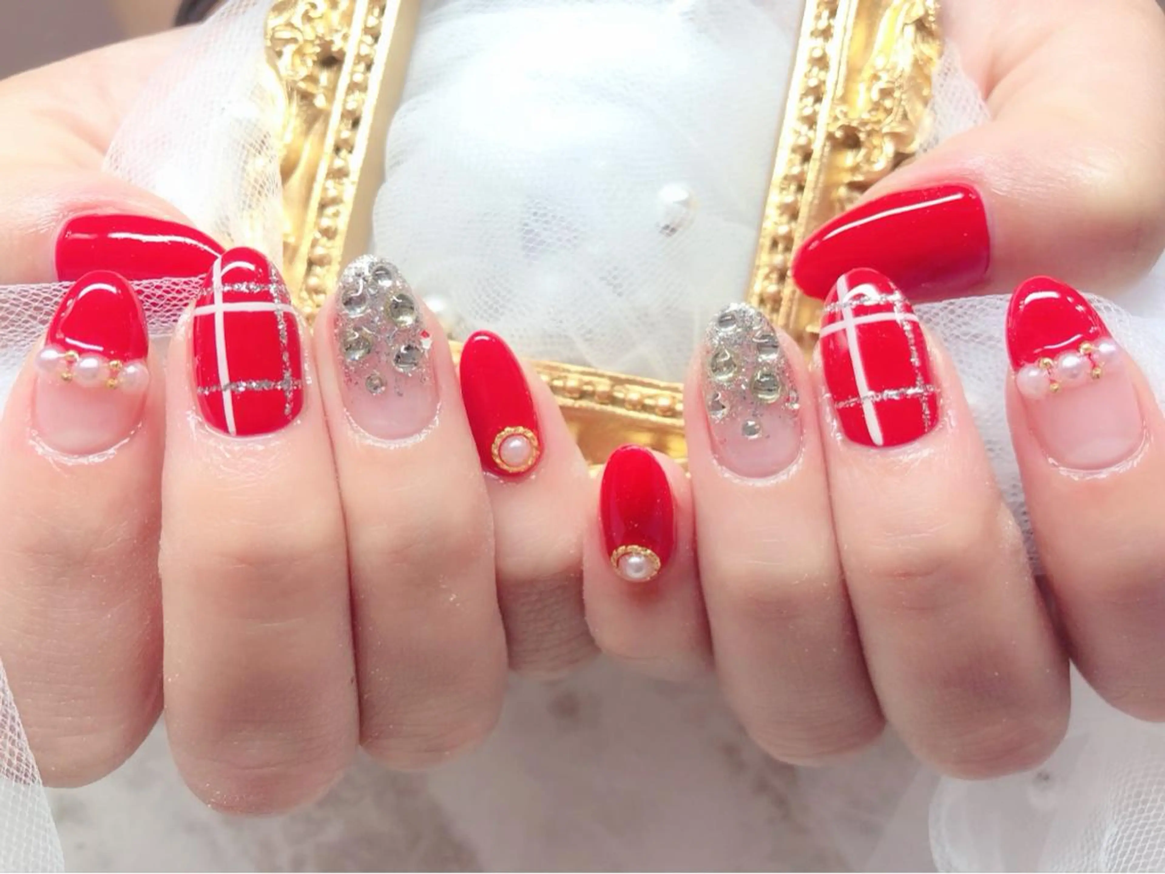 ネイル マジック ミラーのネイルデザイン