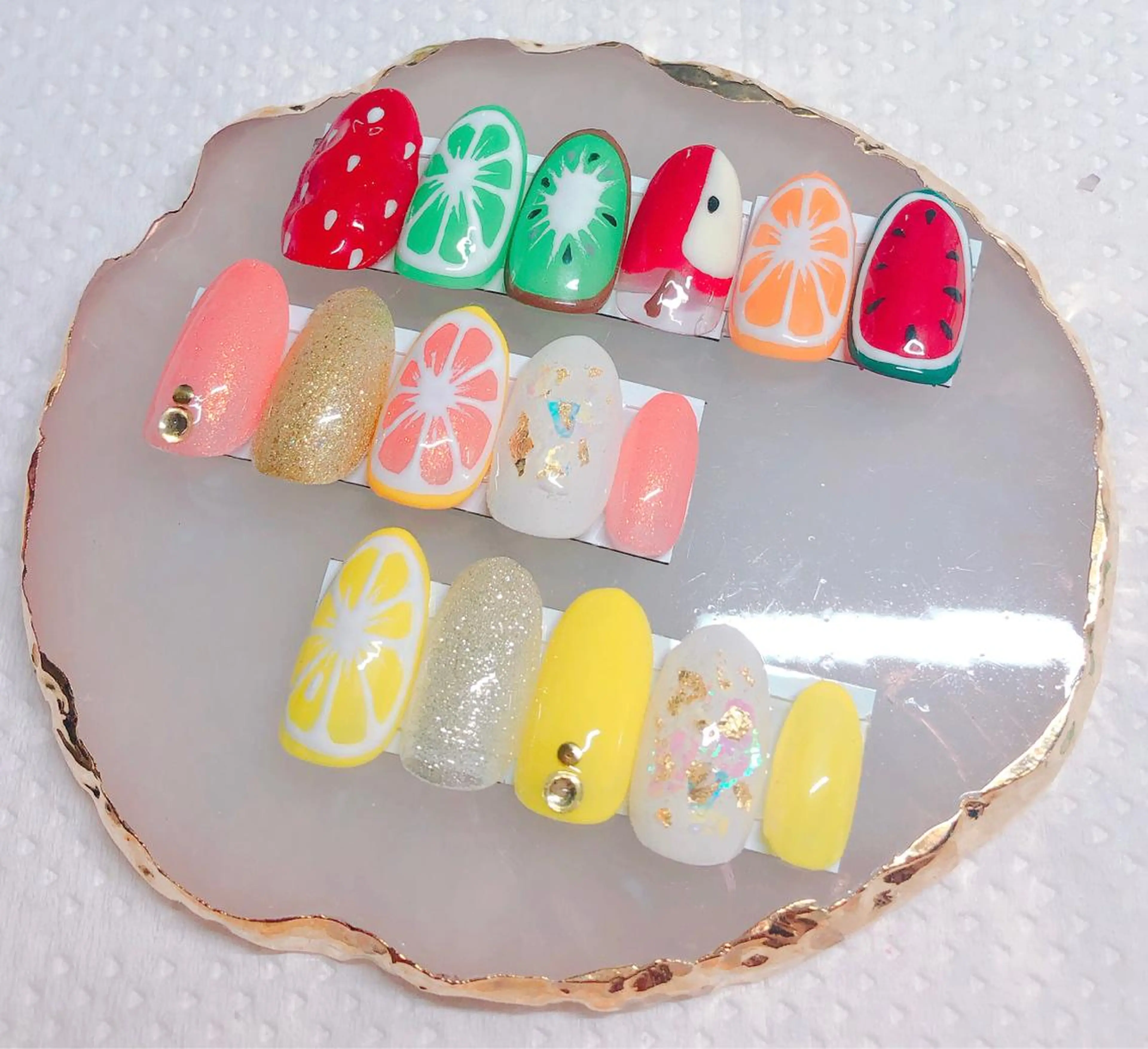 ネイル CROWN プライベートサロンのネイルデザイン