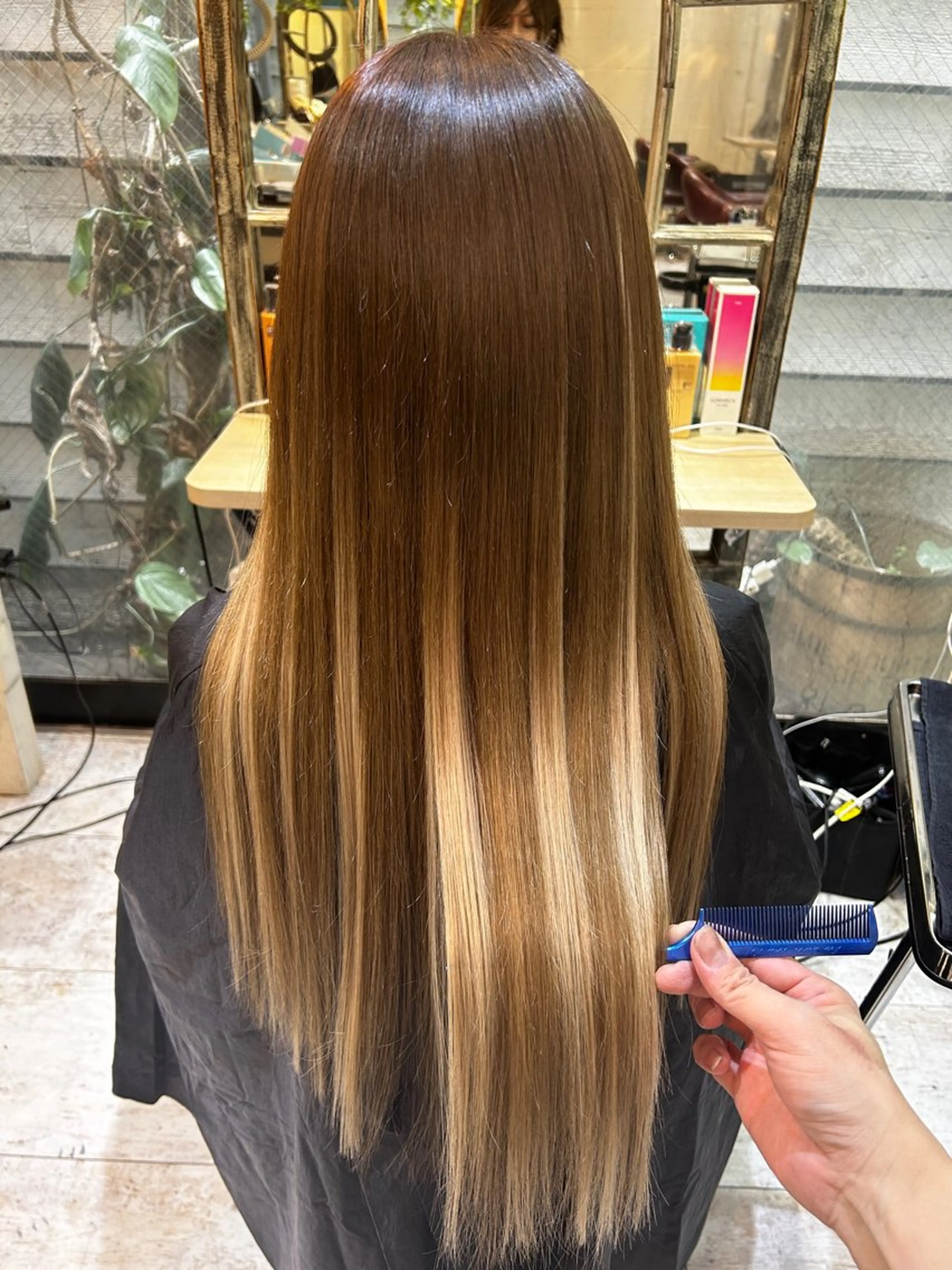 🔴シールエクステ【本数相談】＋ヘアカラー＋トリートメント＋エクステカット【軽くて人気⭕️業界最安値🌈】の写真