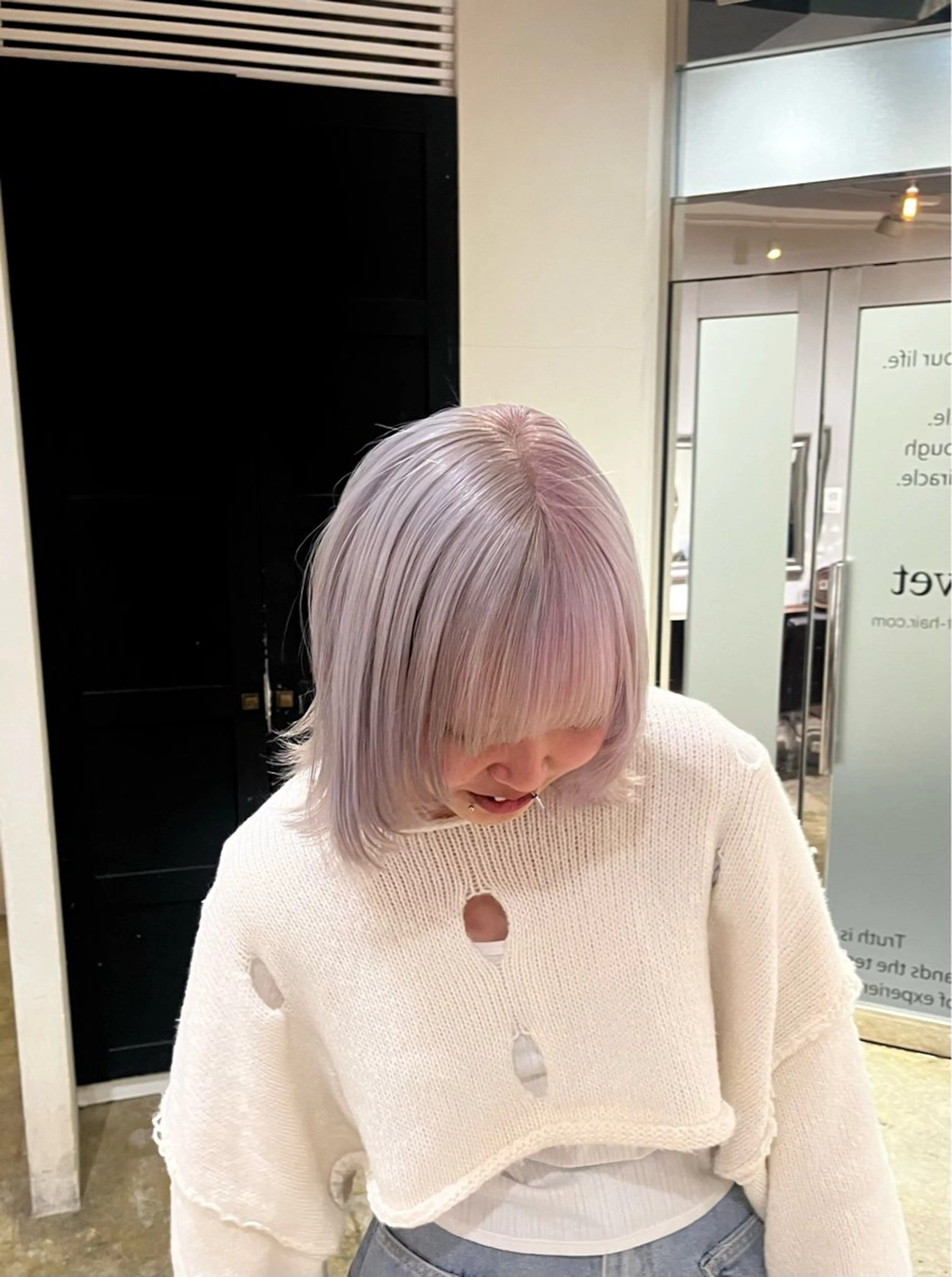 ミディアム カット ヘアカラー まみ/レイヤーカット /暖色カラーのヘアスタイル