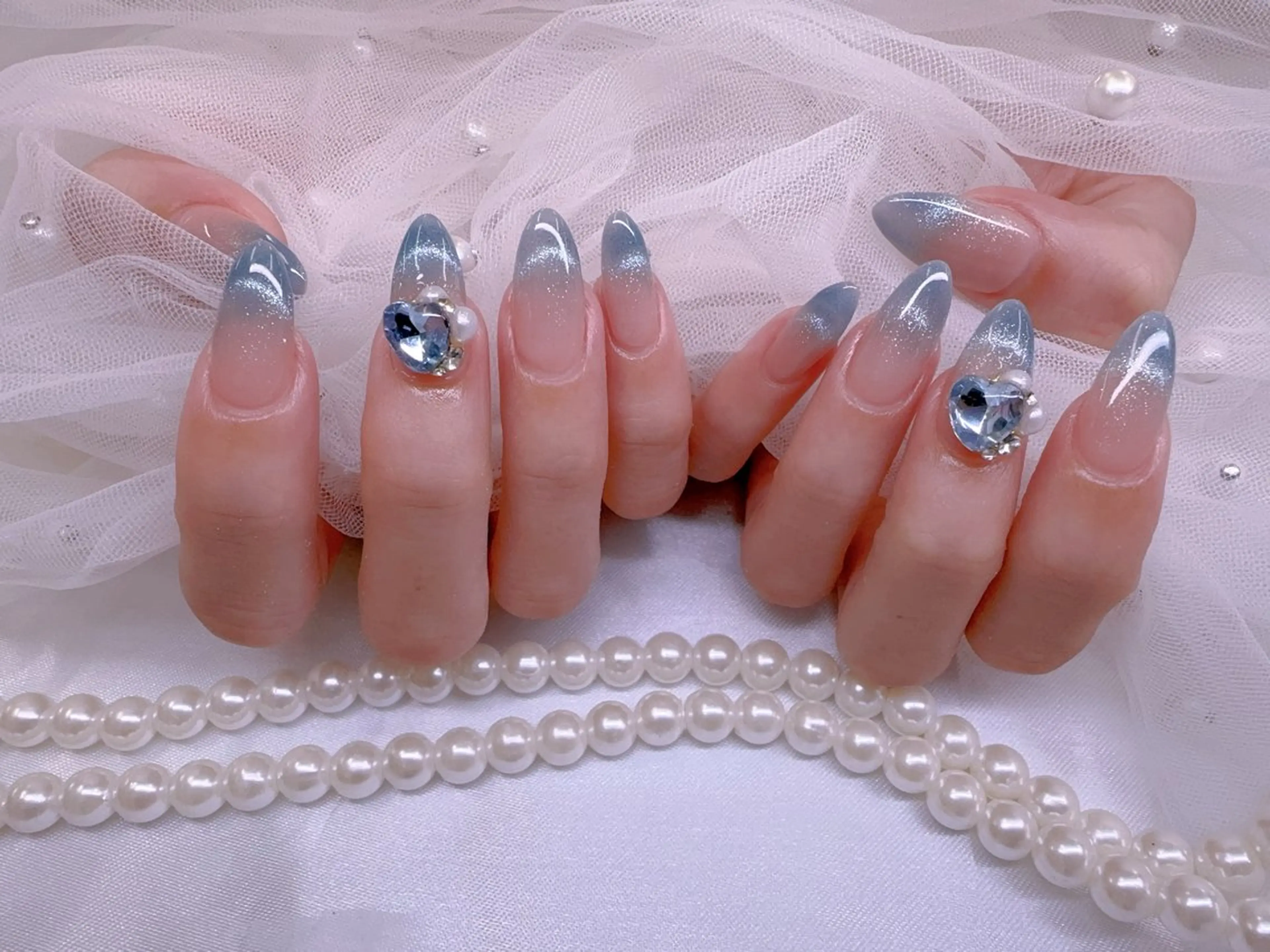 ネイル UMI ネイルサロン新宿🎀のネイルデザイン