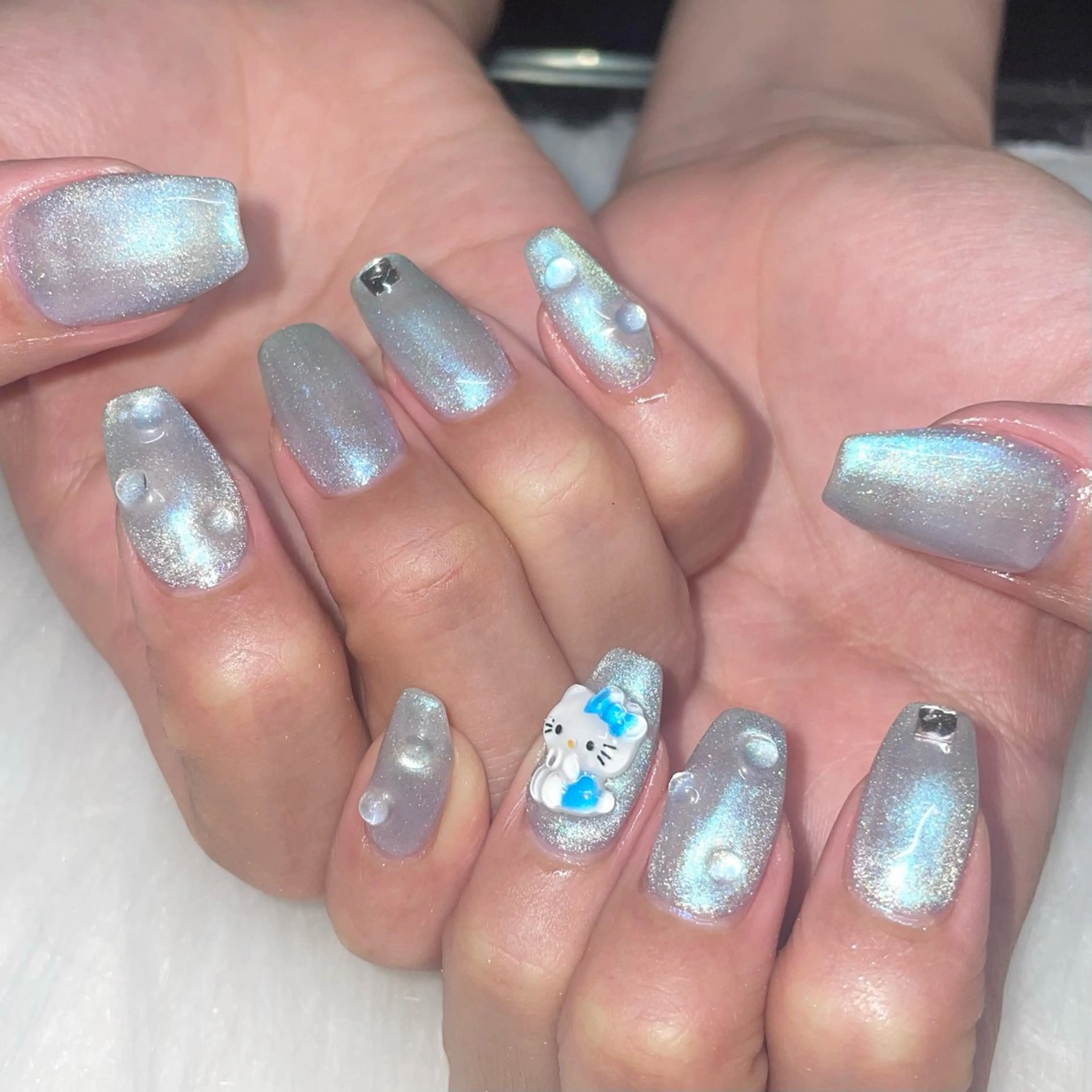 ネイル オーロラネイル ハンドネイル Nail ヌシん家 AKANEのネイルデザイン