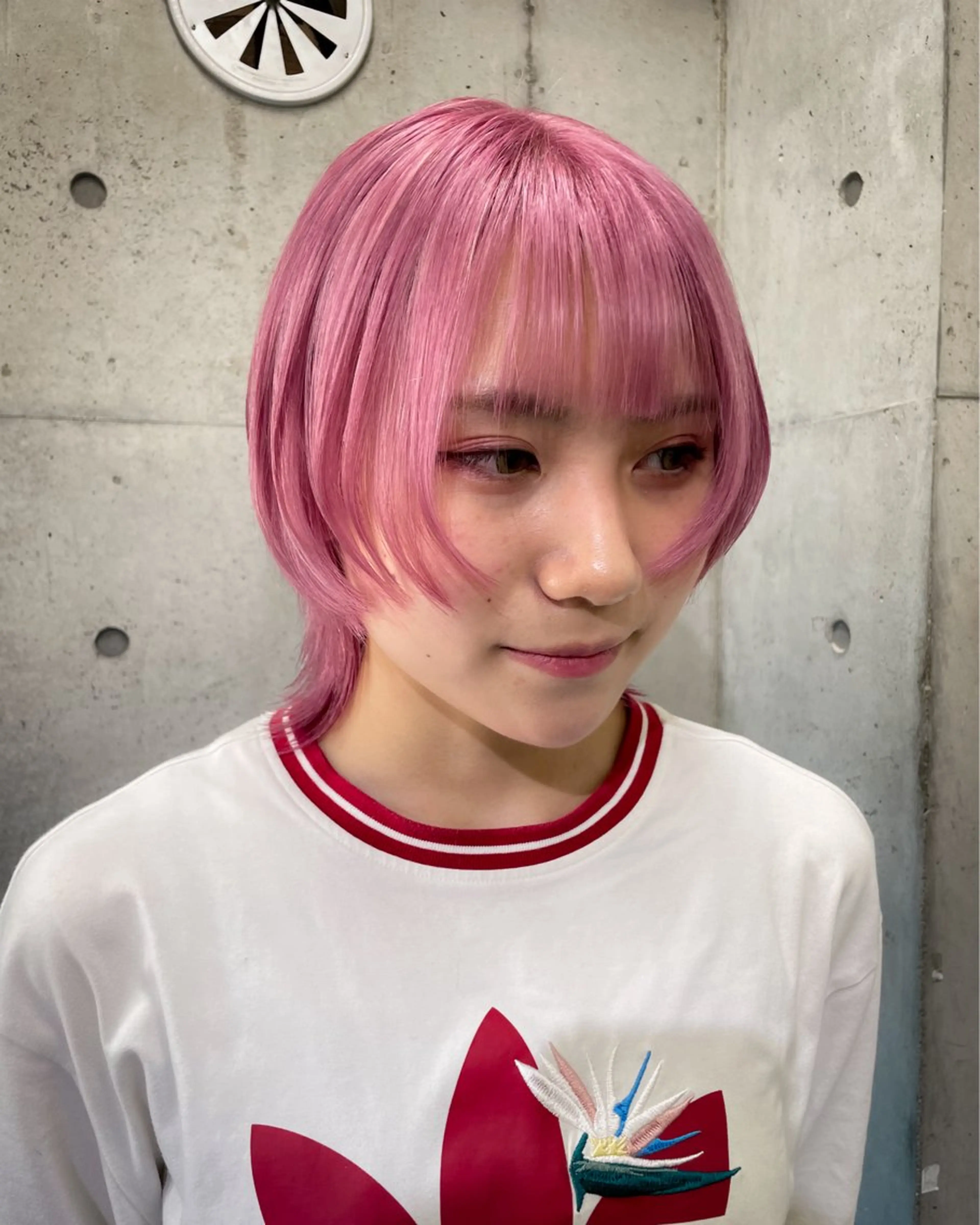 ミディアム カット ヘアカラー ハイトーン/ブリーチ /ウルフ⛓️MAKIのヘアスタイル