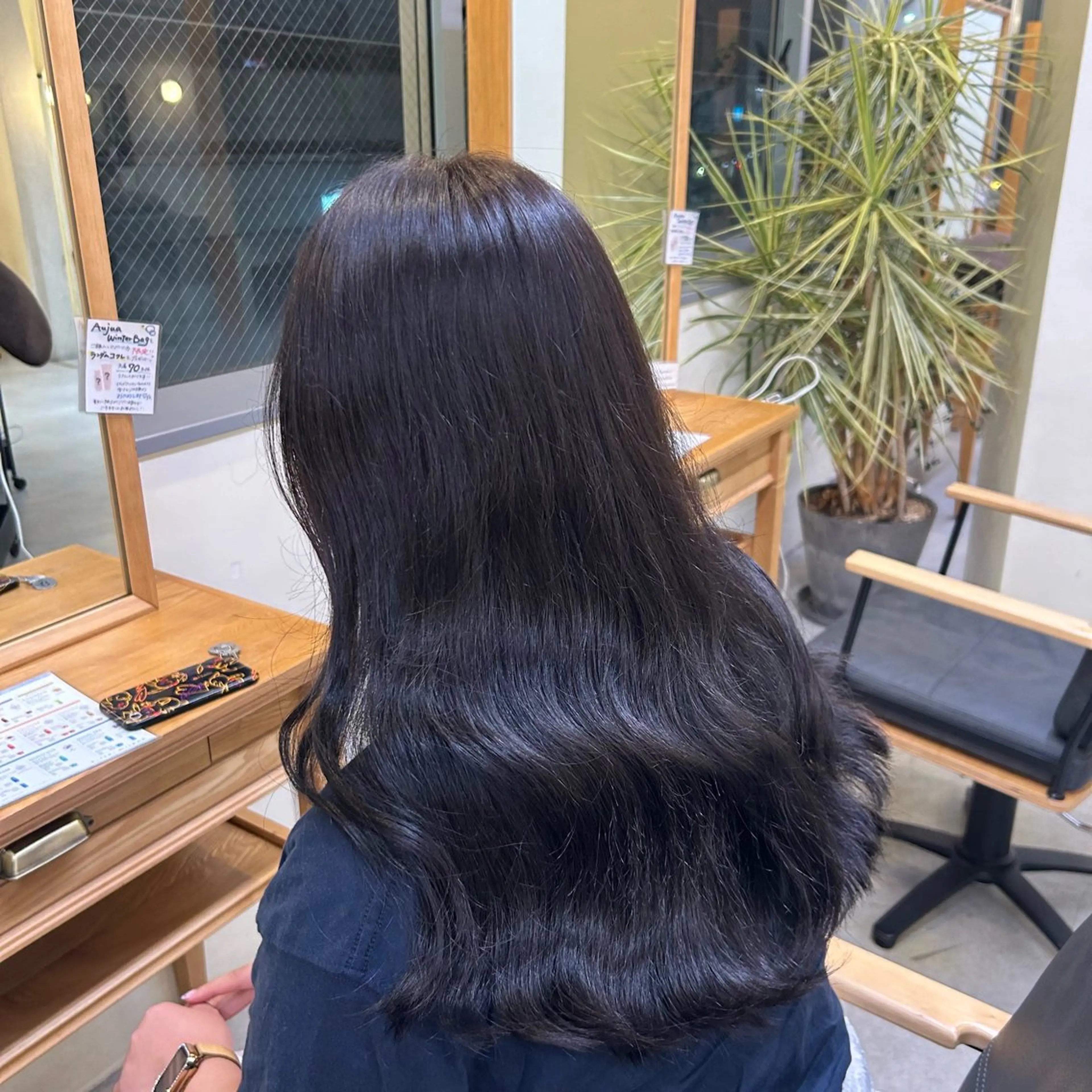 ロング 村上 一葉のヘアスタイル