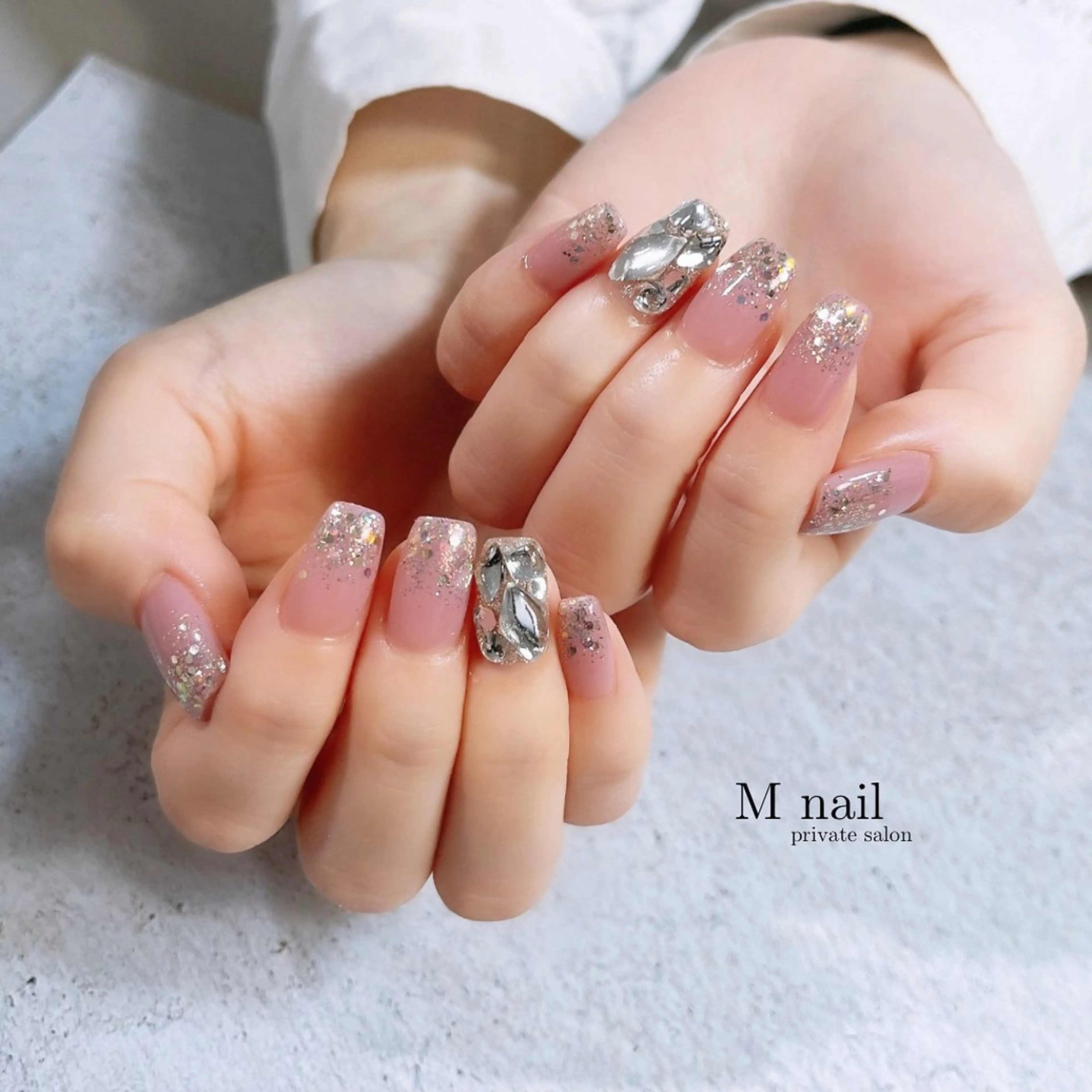 ネイル ハンドネイル M nailのネイルデザイン