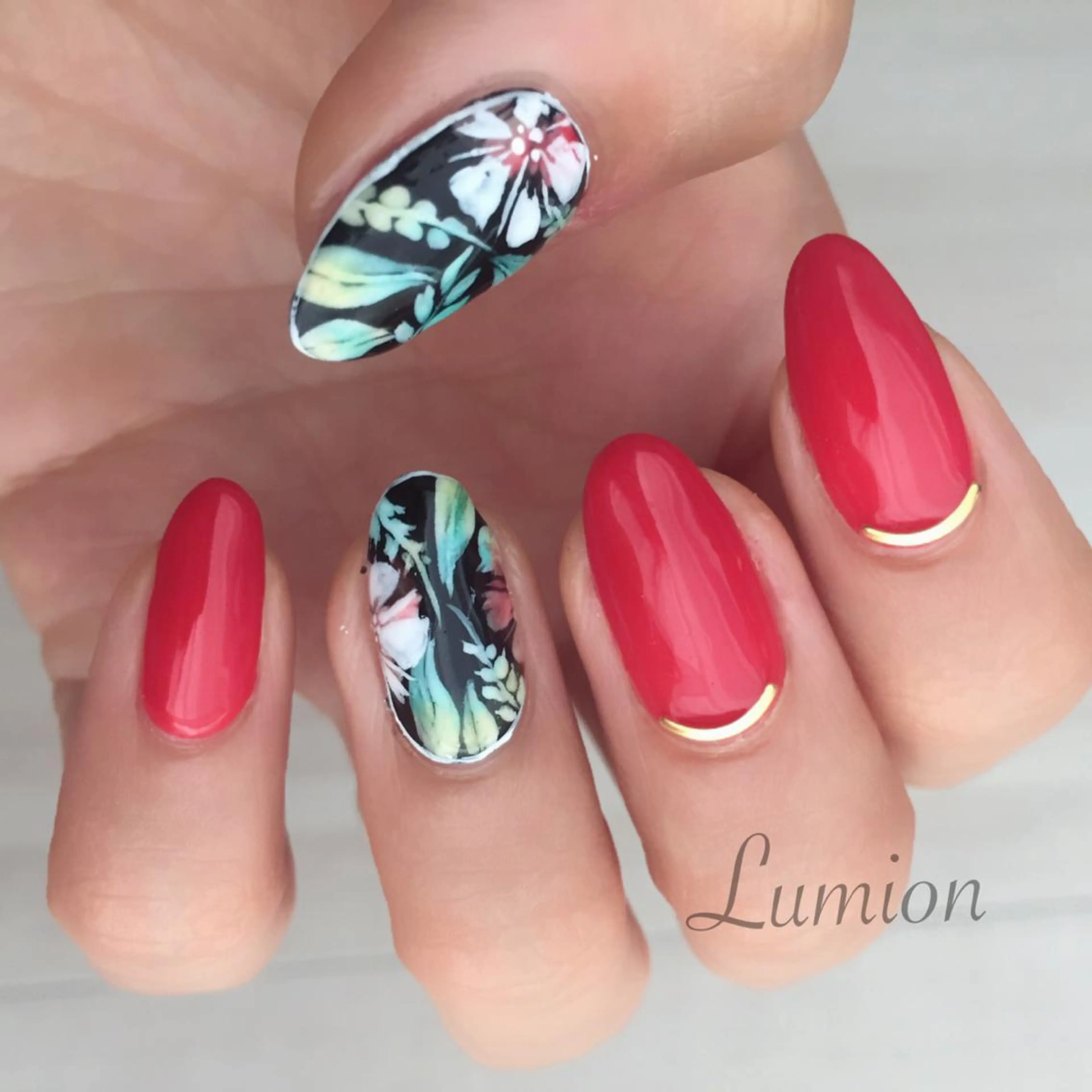 ネイル nailroom Lumionのネイルデザイン