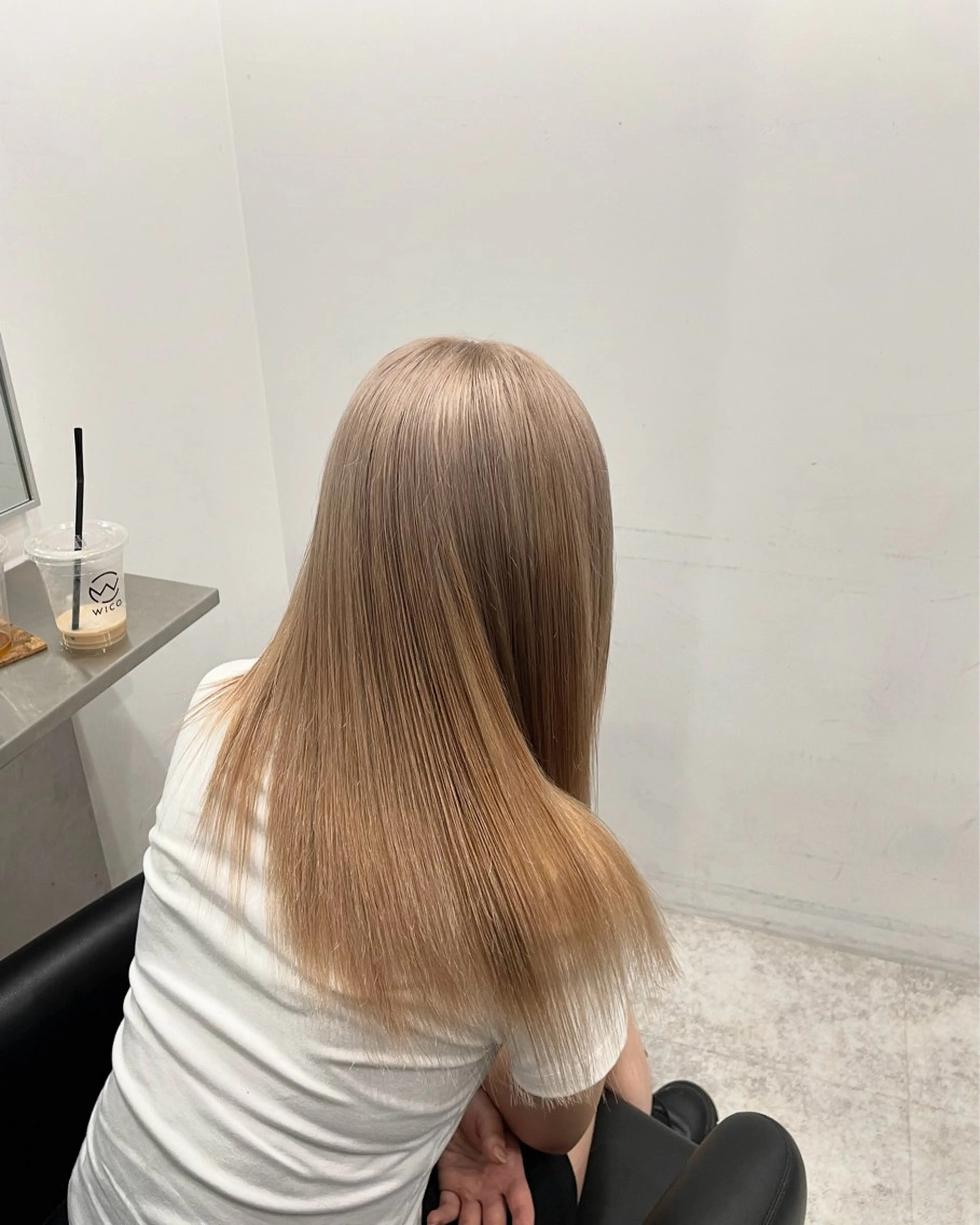 ロング ヘアカラー 【🥀履歴修正🥀】 ハイトーン職人/拓真のヘアスタイル