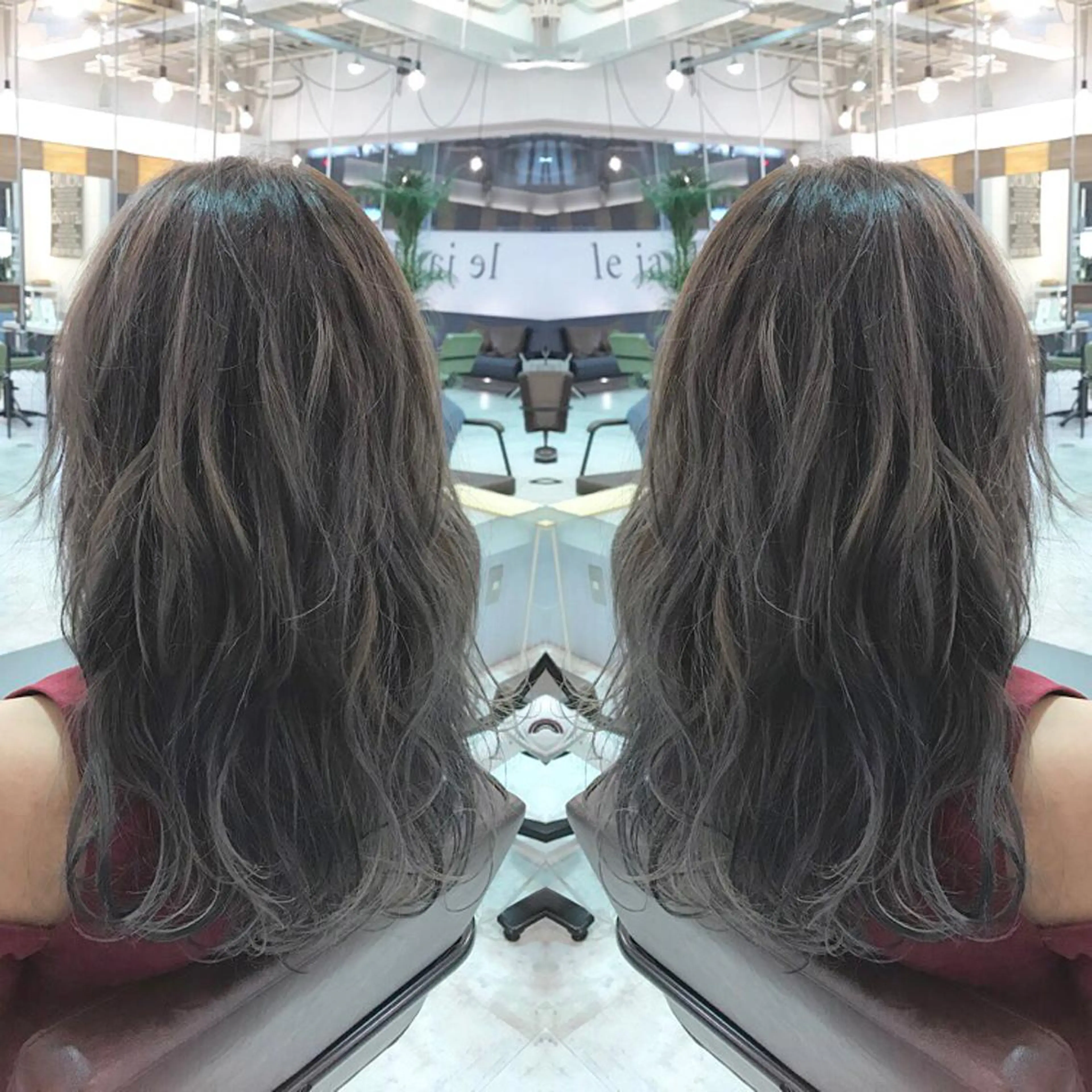 セミロング カラー アッシュ ブルーカラー ブルーアッシュ ハイライトカラー ハイライト 青木 茂樹⭐️ 透明感カラーのヘアスタイル