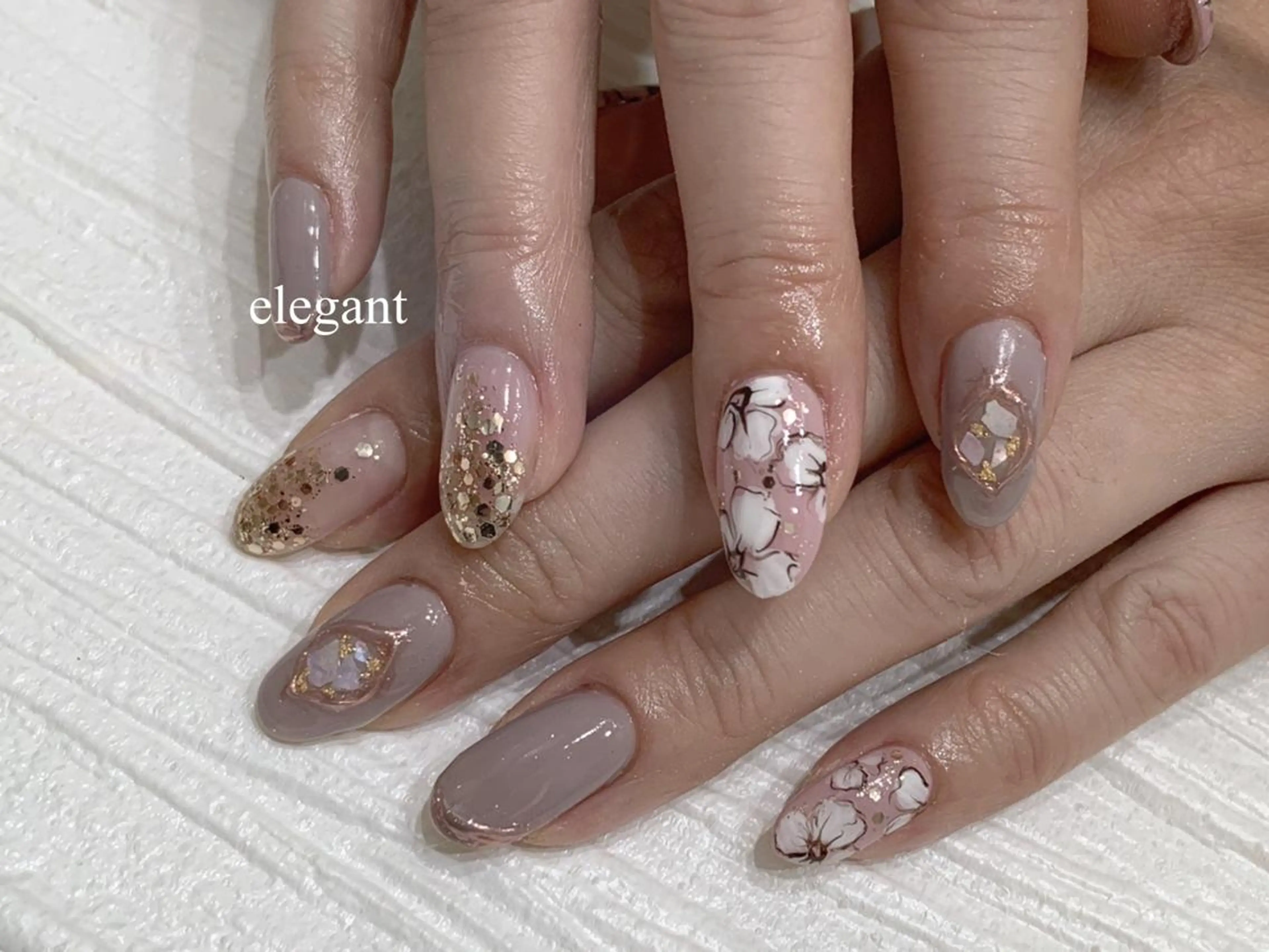 セミロング m kaori𓃟のネイルデザイン