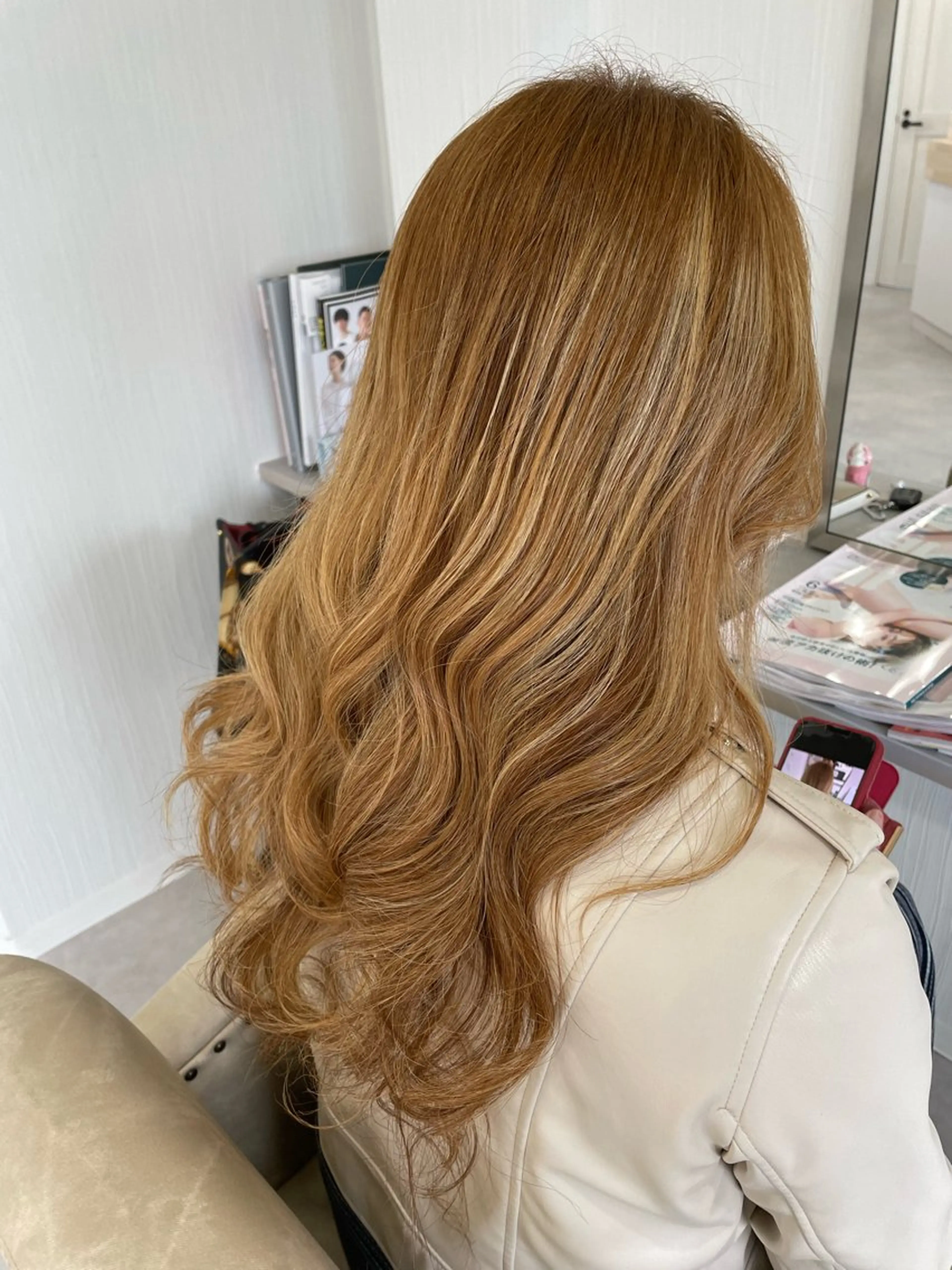 ロング 平松 ともみのヘアスタイル