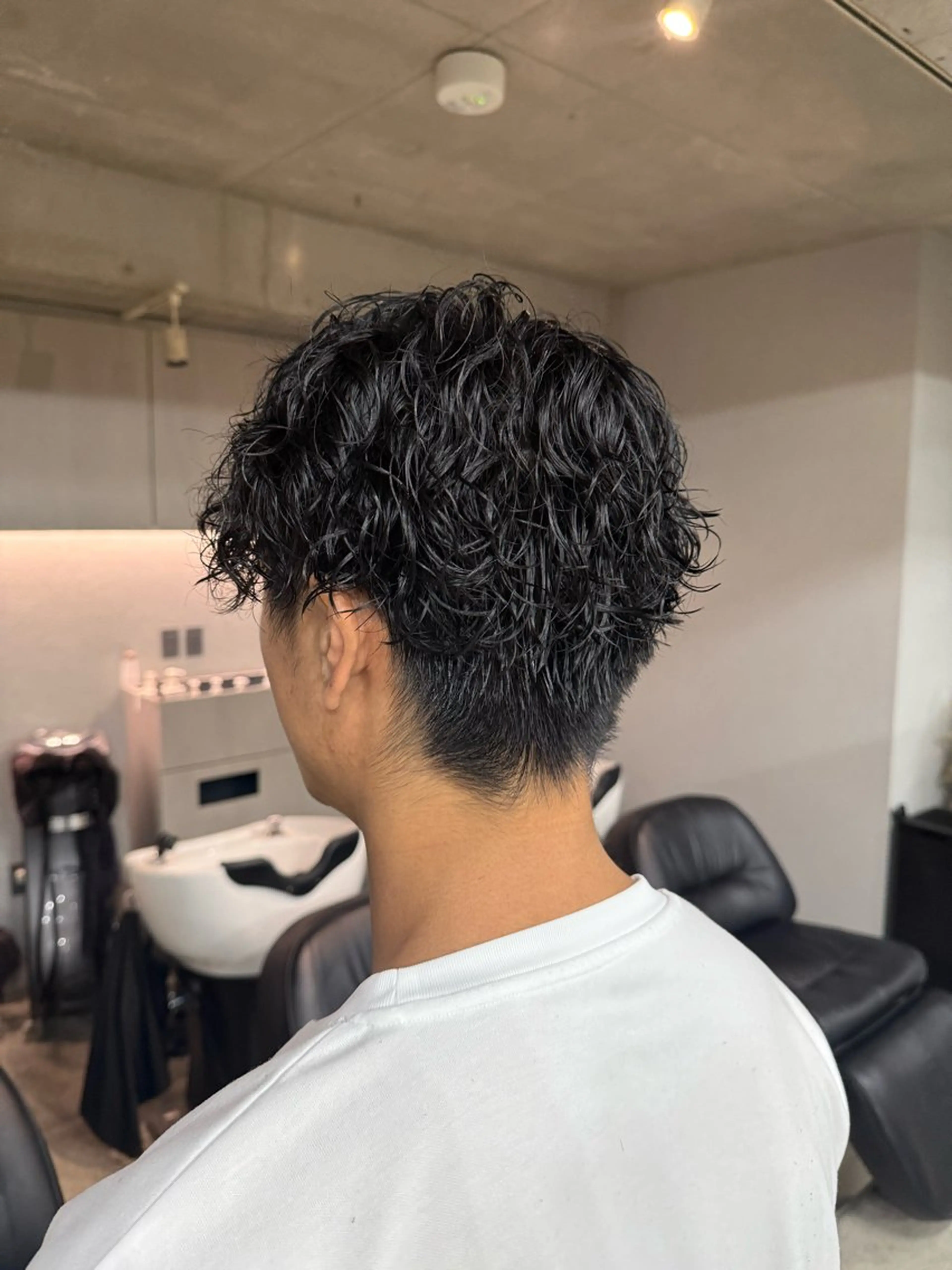 パーマ メンズ 縮毛矯正/スパイラル パーマ/表参道のヘアスタイル