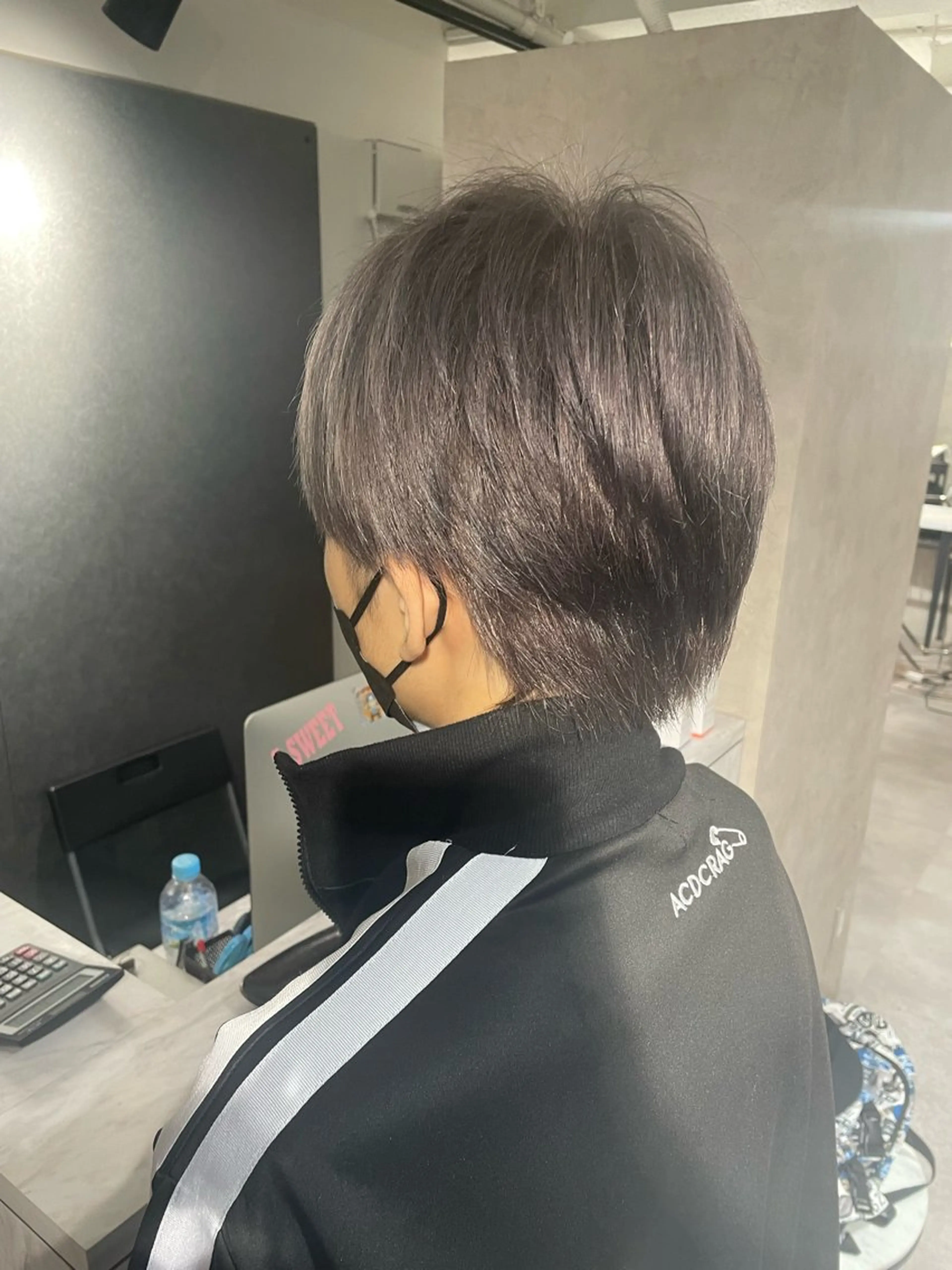 カラー メンズ ヘアカラー 🩵ハイトーン/ レイヤーYUZU🩵のヘアスタイル