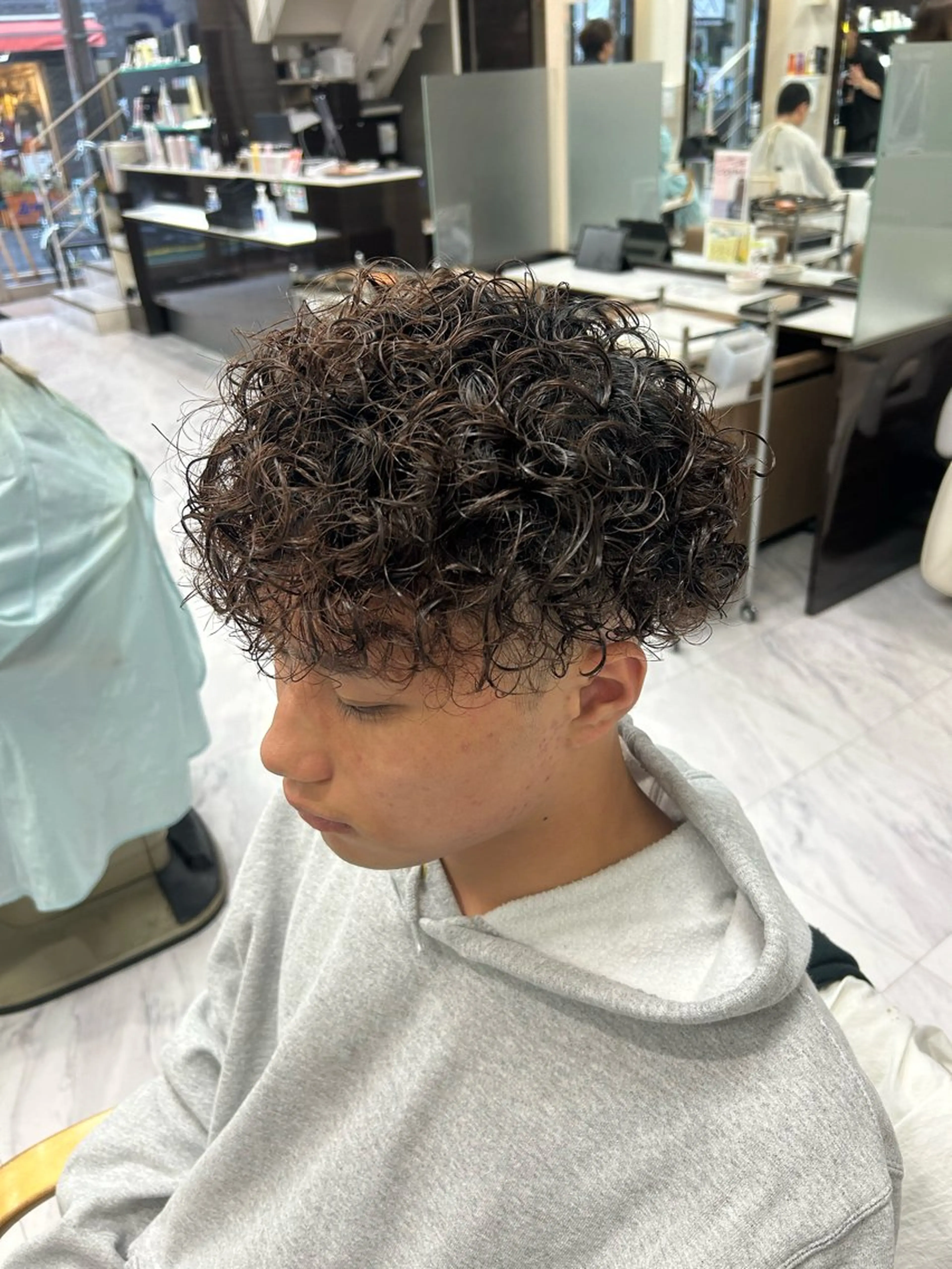 ショート パーマ メンズ メンズパーマ プードルパーマ プードルパーマ カット パーマ トリートメント メンズパーマ 💈後閑和真💈のヘアスタイル