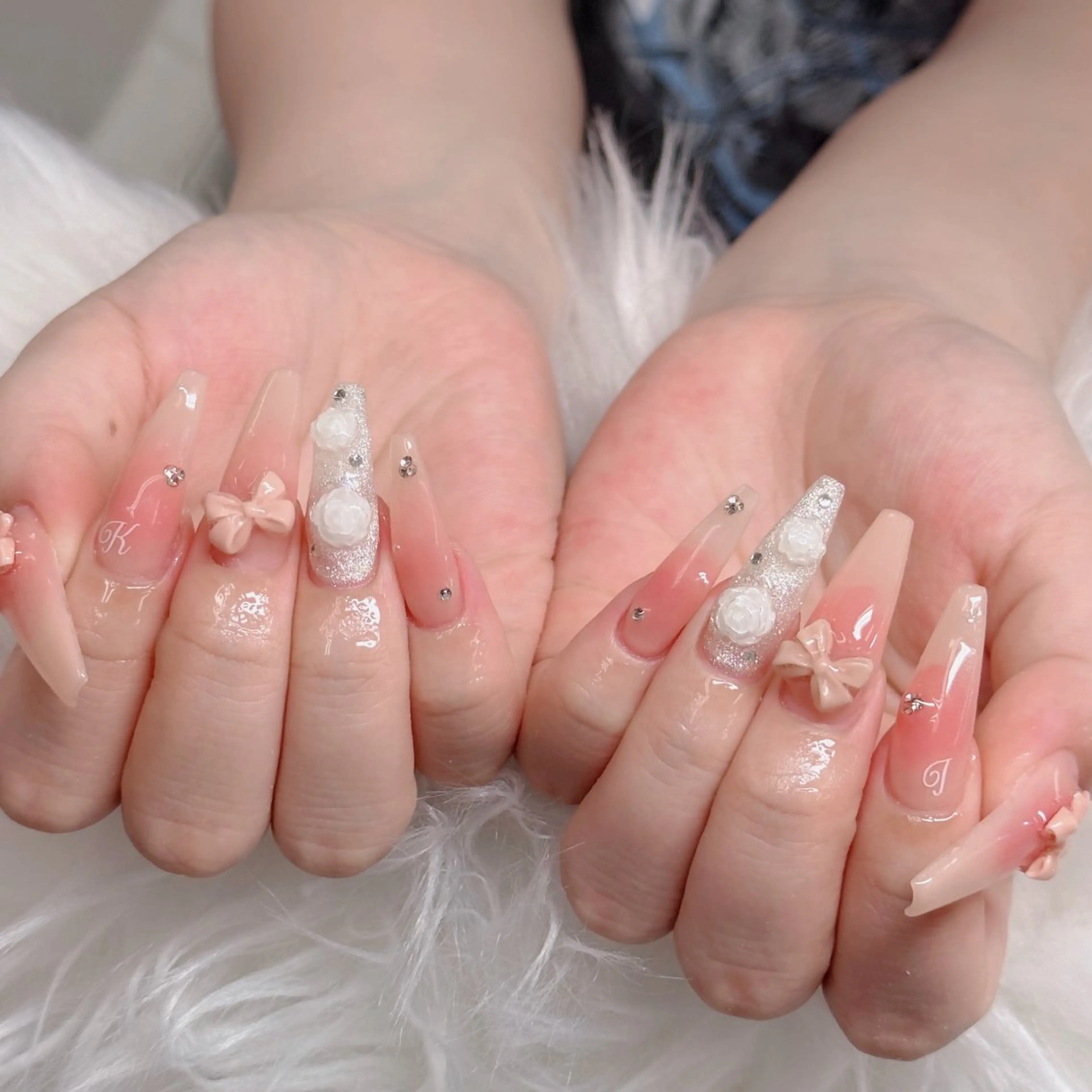 ネイル フットネイル フレンチネイル グラデーション 韓国ネイル ロングネイル ハンドネイル Hani Nail Salonのネイルデザイン