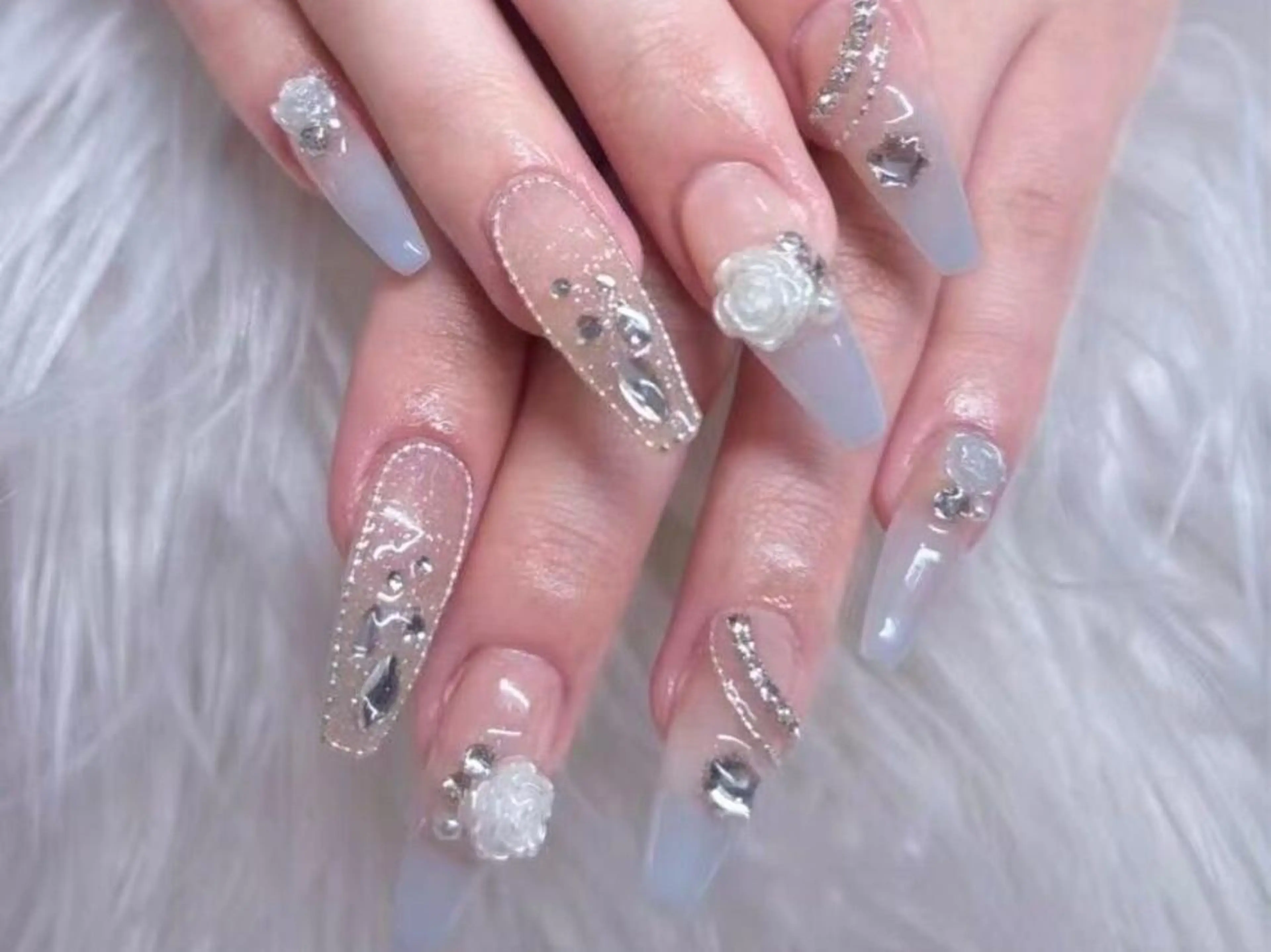 ネイル ハンドネイル ハンドケア Hana Bloom Nail💜Akiのネイルデザイン