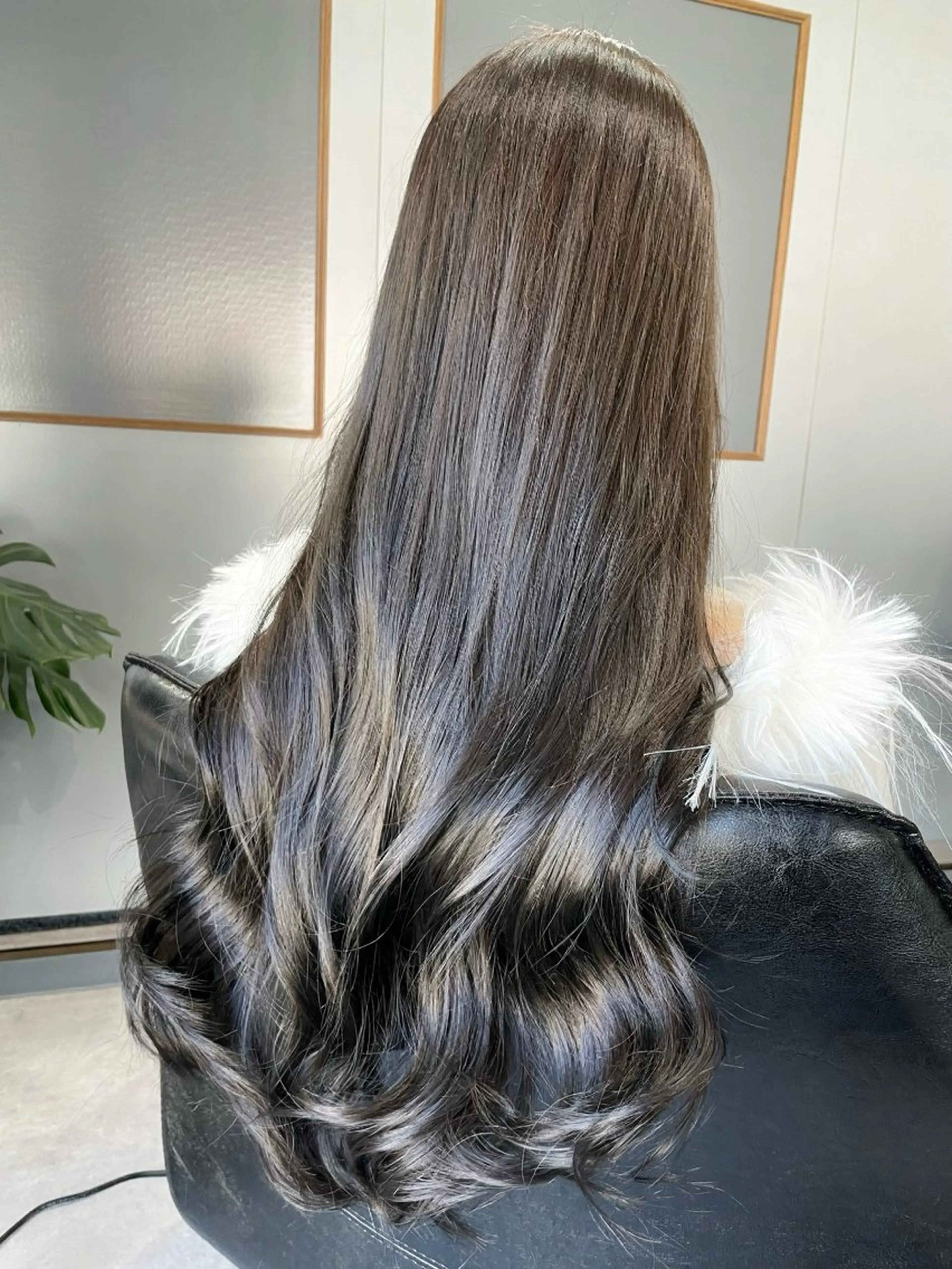 ロング カット ヘアカラー 町田 光瑠のヘアスタイル