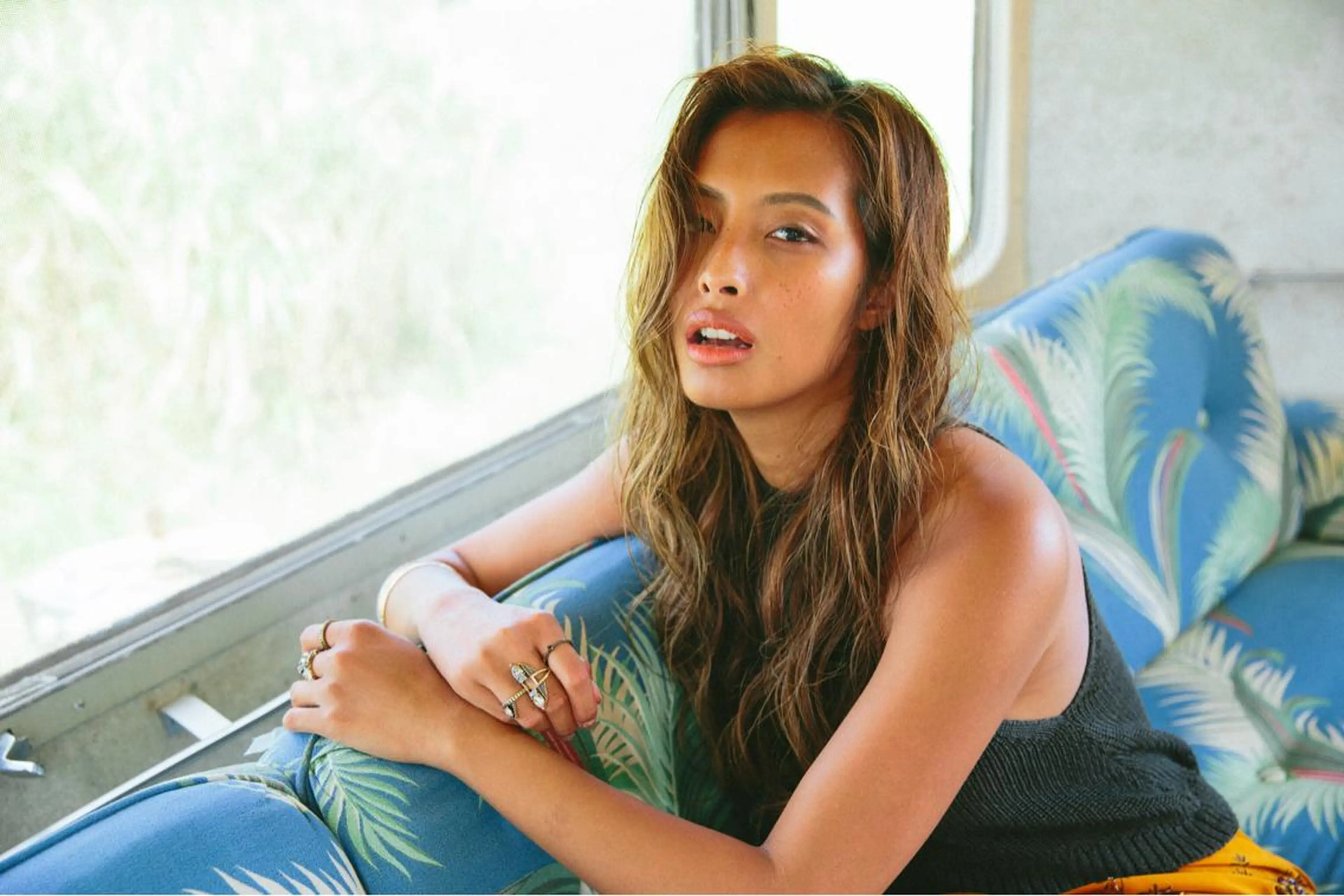 セミロング カット ヘアカラー トリートメント 所渉/韓国レイヤー /ウルフカットのヘアスタイル