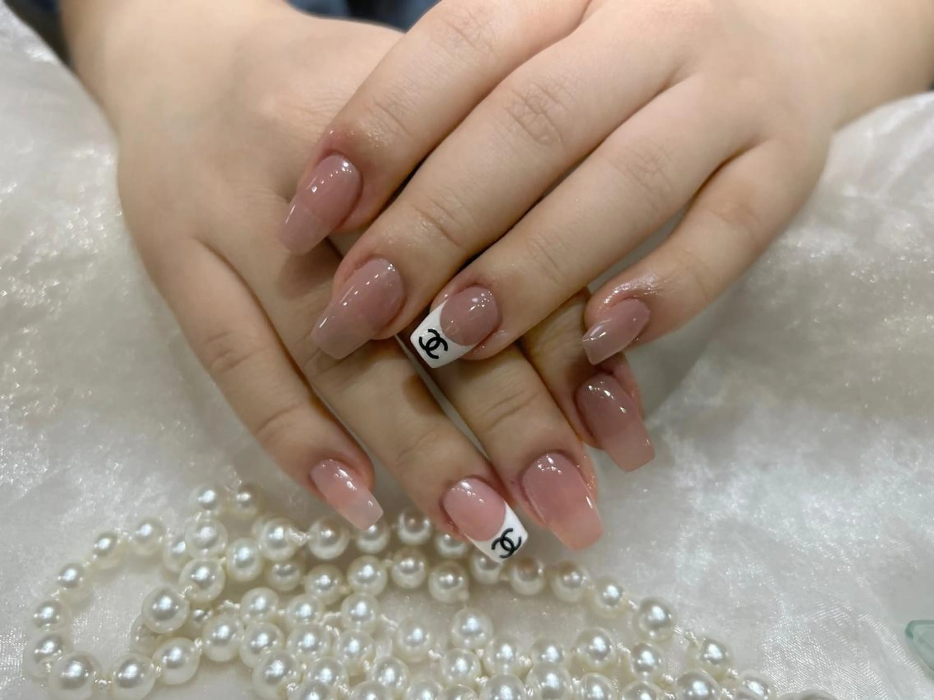 ネイル VIVIAN リサのネイルデザイン