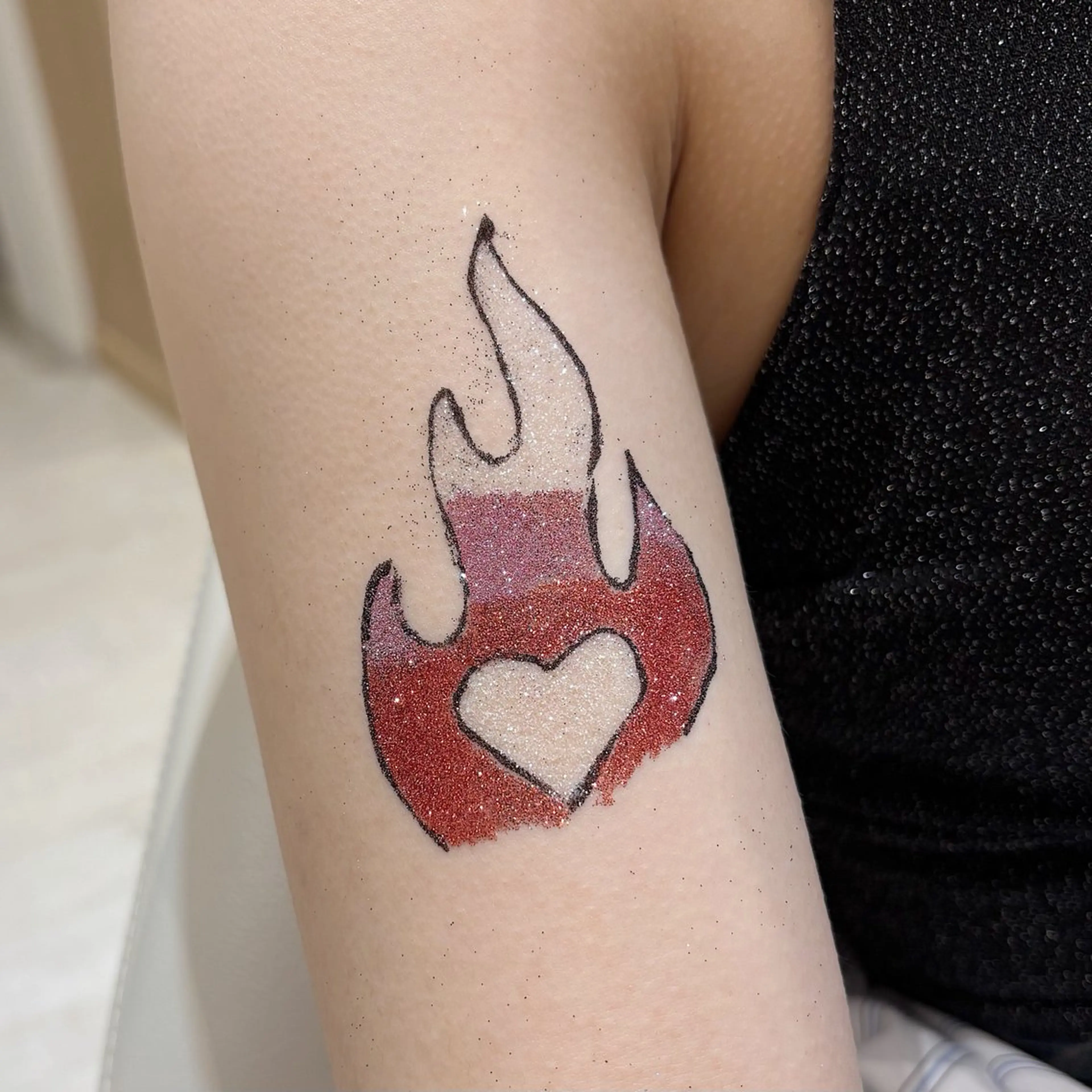 【Limie】 nanaのネイルデザイン