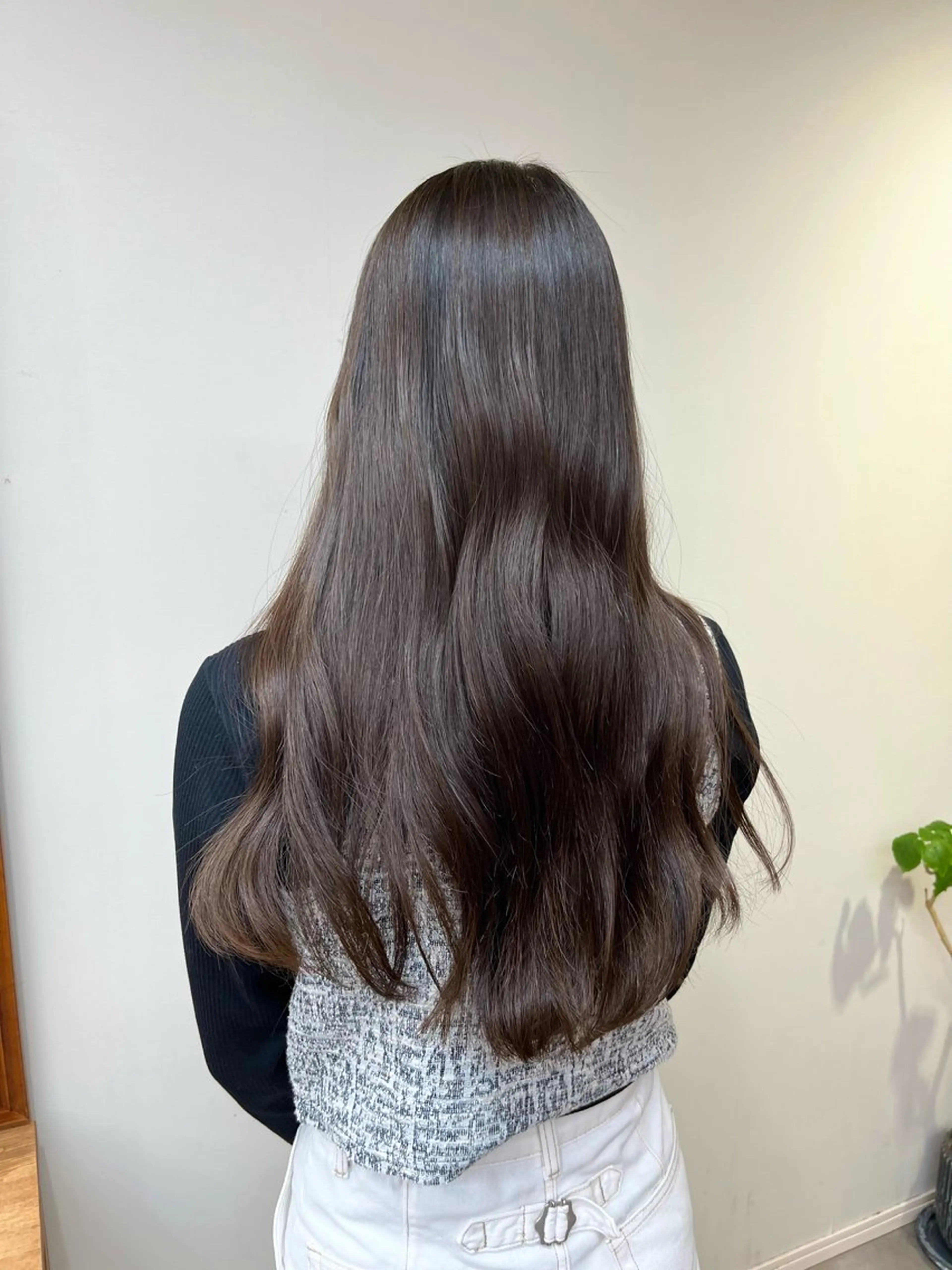 ロング 縮毛矯正 縮毛矯正 トリートメント タケデ スズカのヘアスタイル