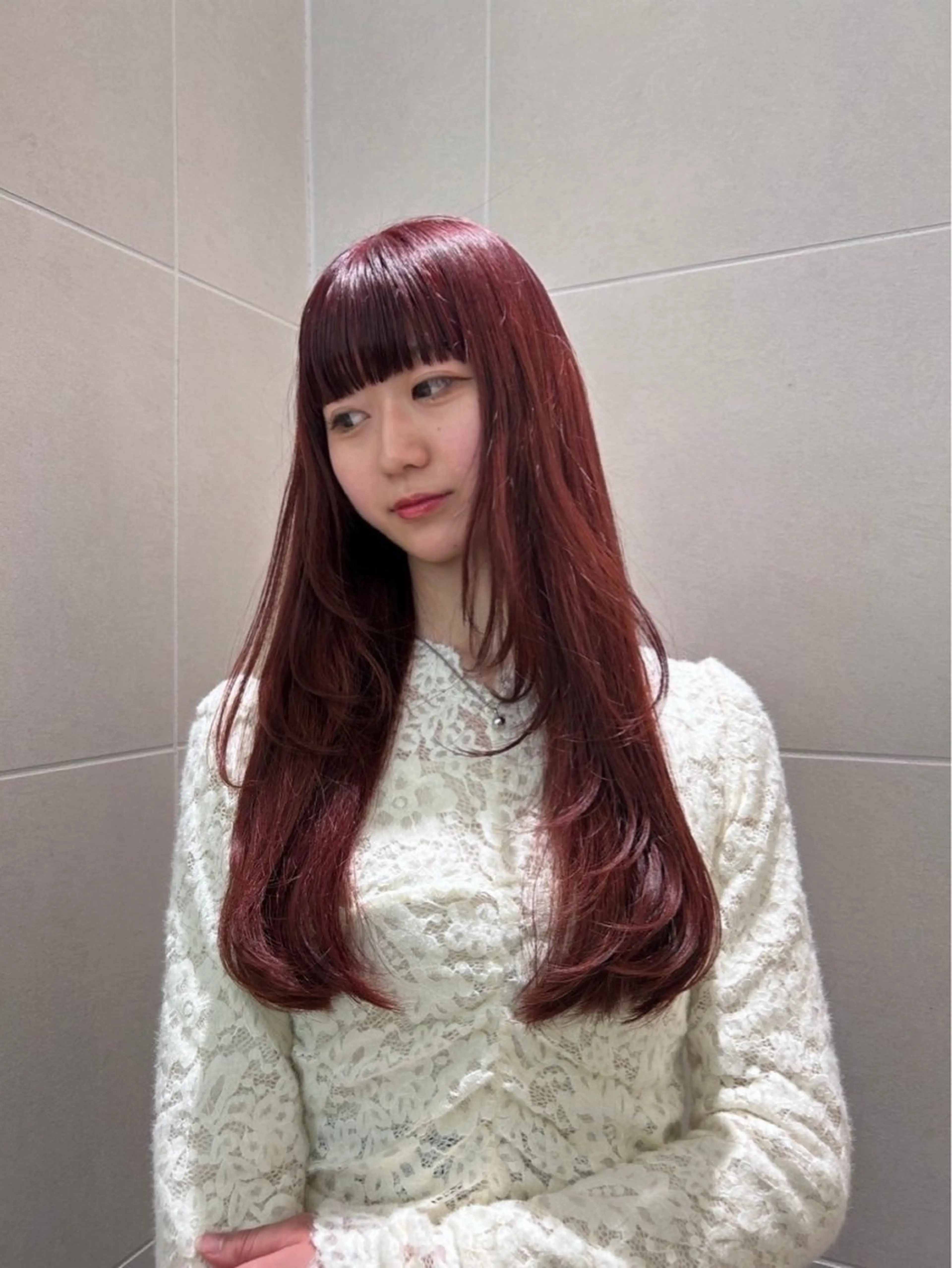 【🌟人気No.1🌟】U25ワンカラー🖤✨️➕顔周りレイヤー＆長さ調節カット✂️の写真