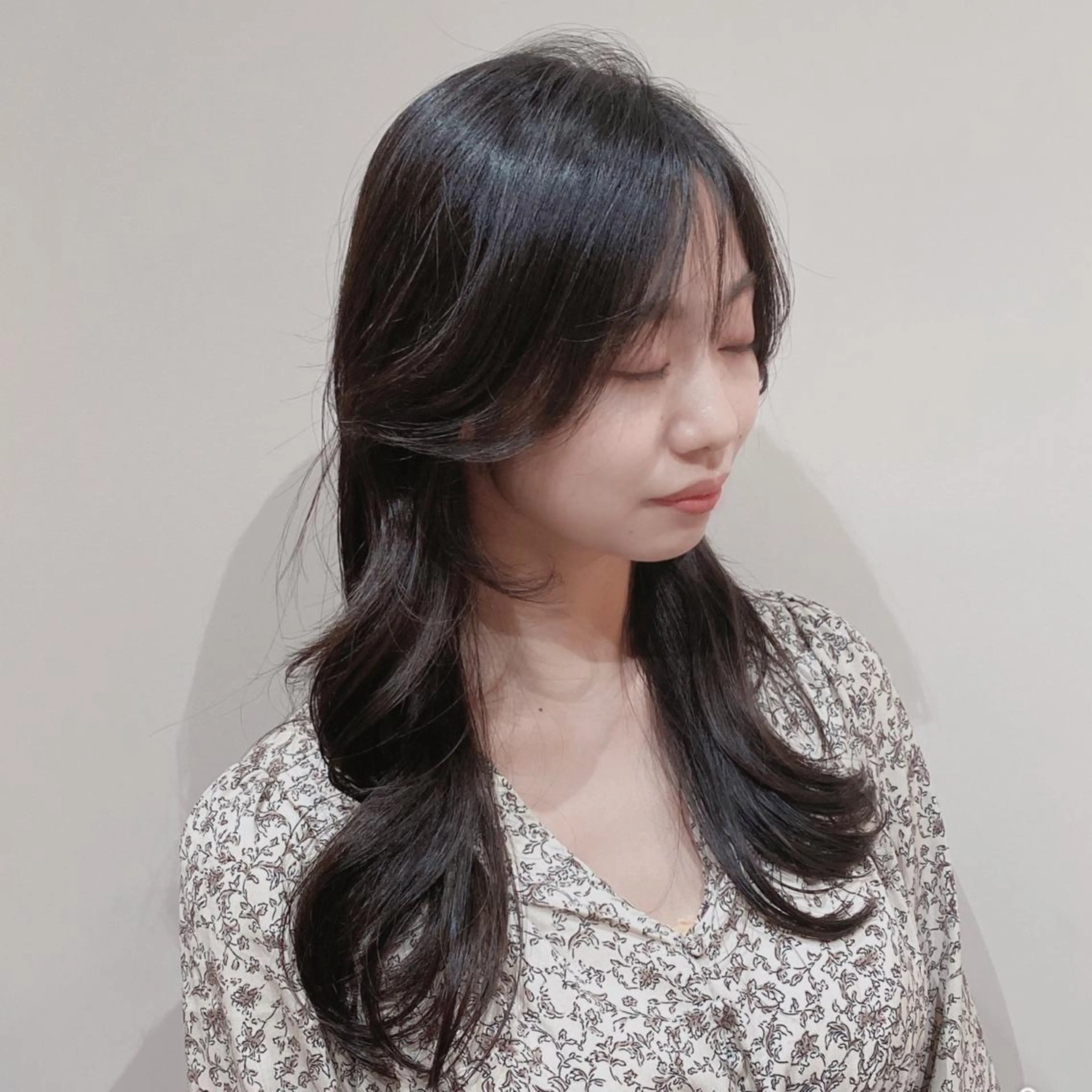 ロング カット La paix所属・パーソナルカラー lapiax阿部のヘアスタイル