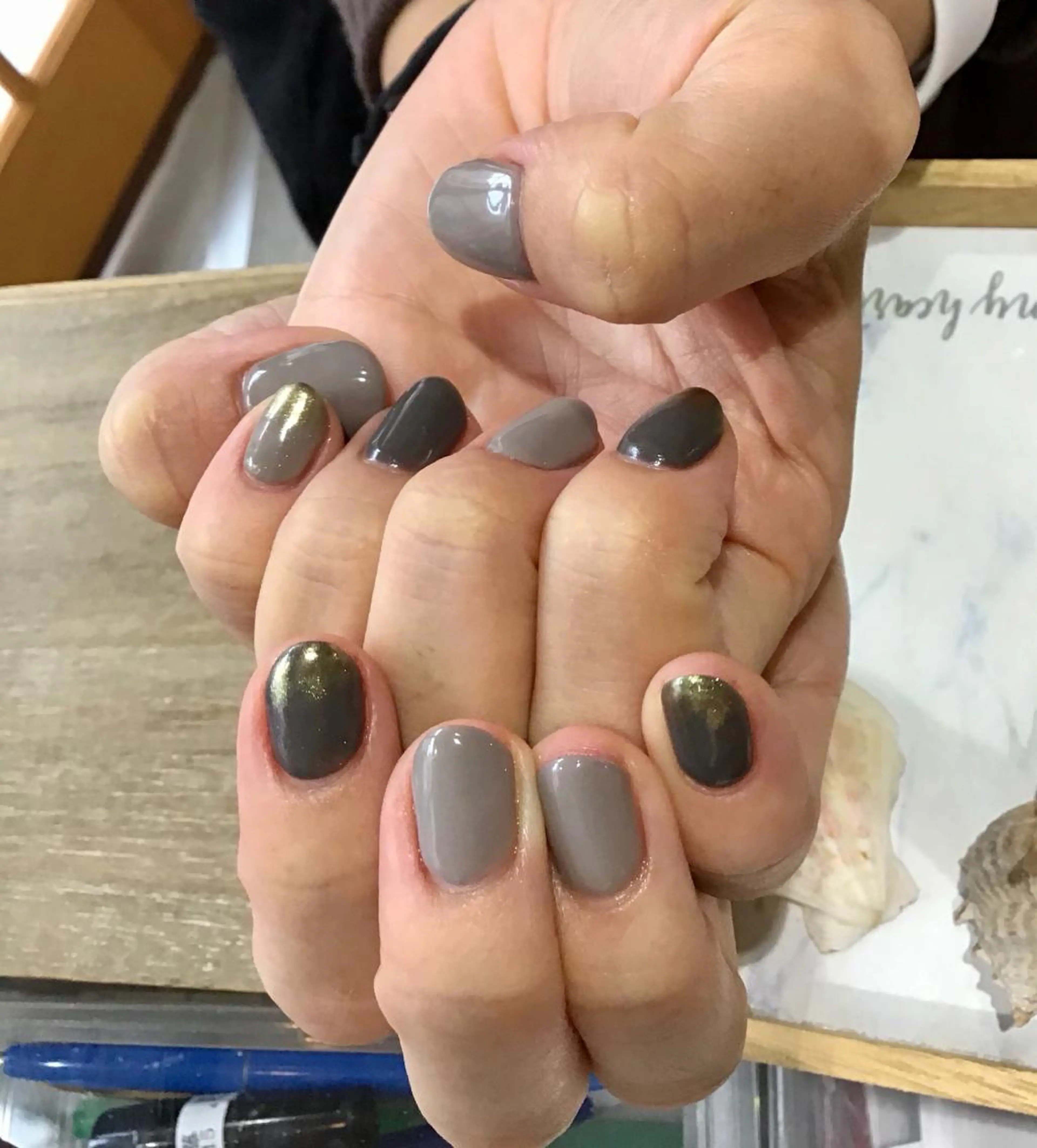 ネイル Nest 平出のネイルデザイン