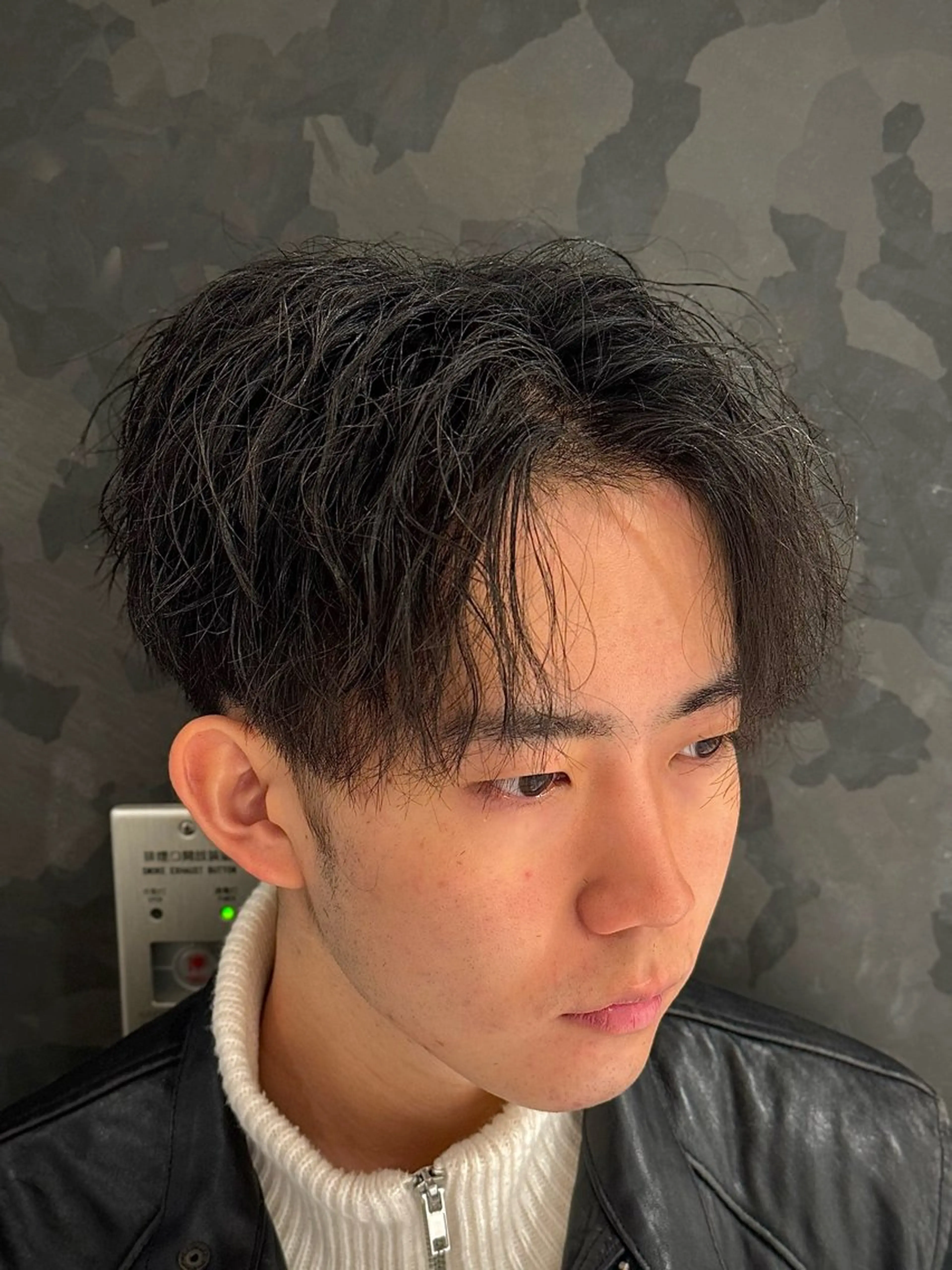 ミディアム メンズカット/ マッスルのヘアスタイル