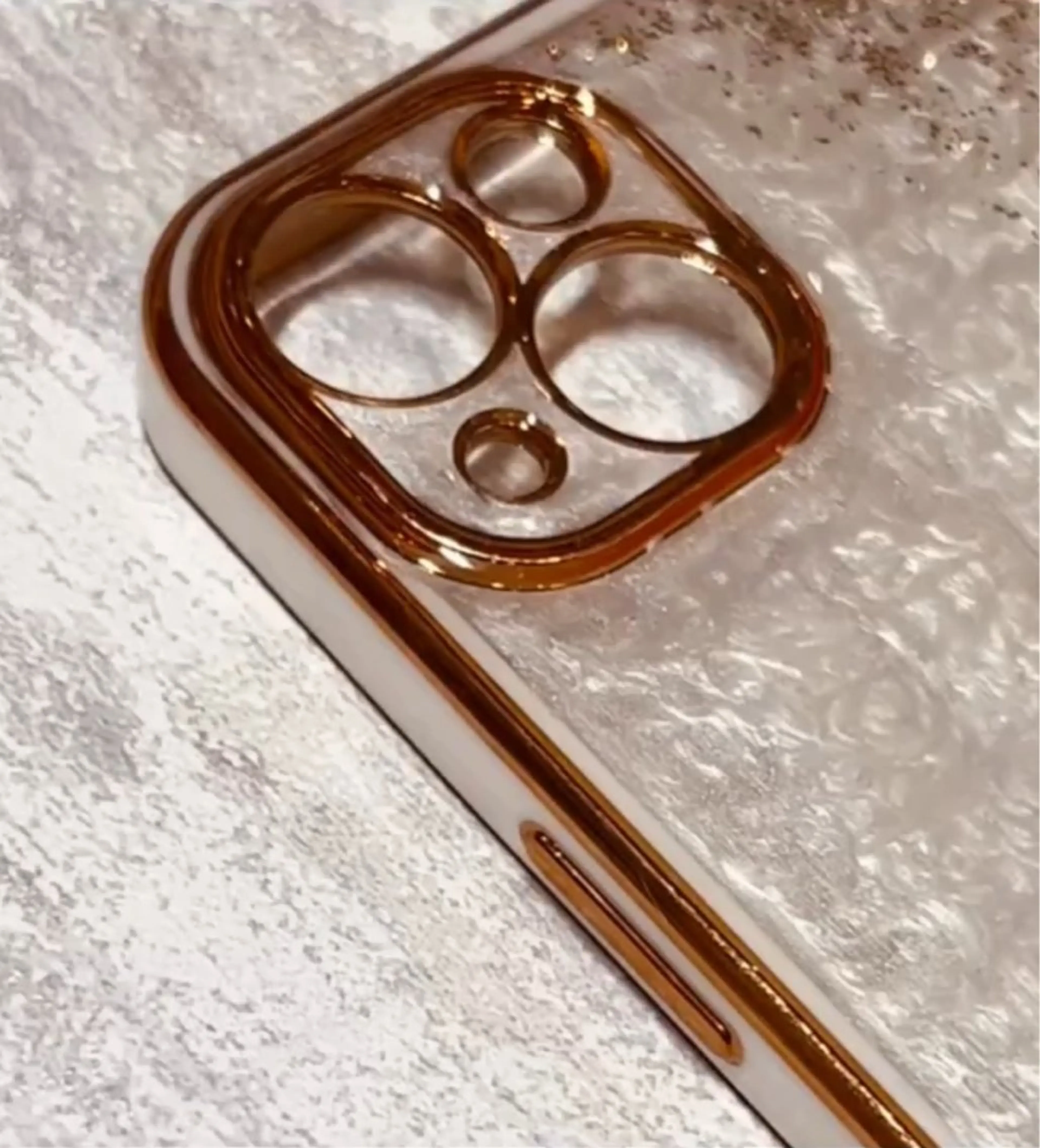 ネイル ゴールド ミラーネイル ホワイト boite a bijoux Unaのネイルデザイン