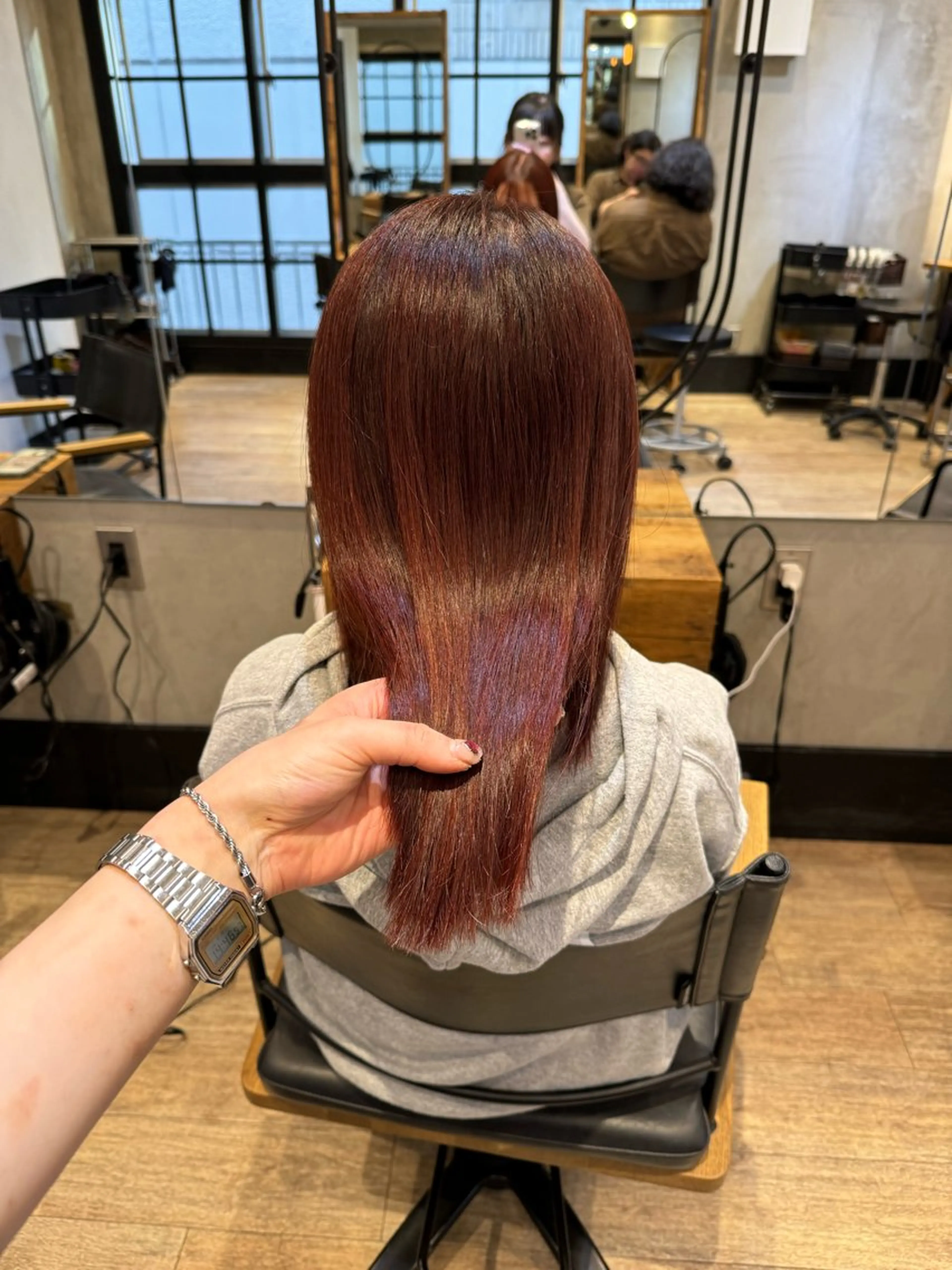 セミロング カット ヘアカラー トリートメント 顔周りcut・ご相談 =新宿しずく🇰🇷のヘアスタイル