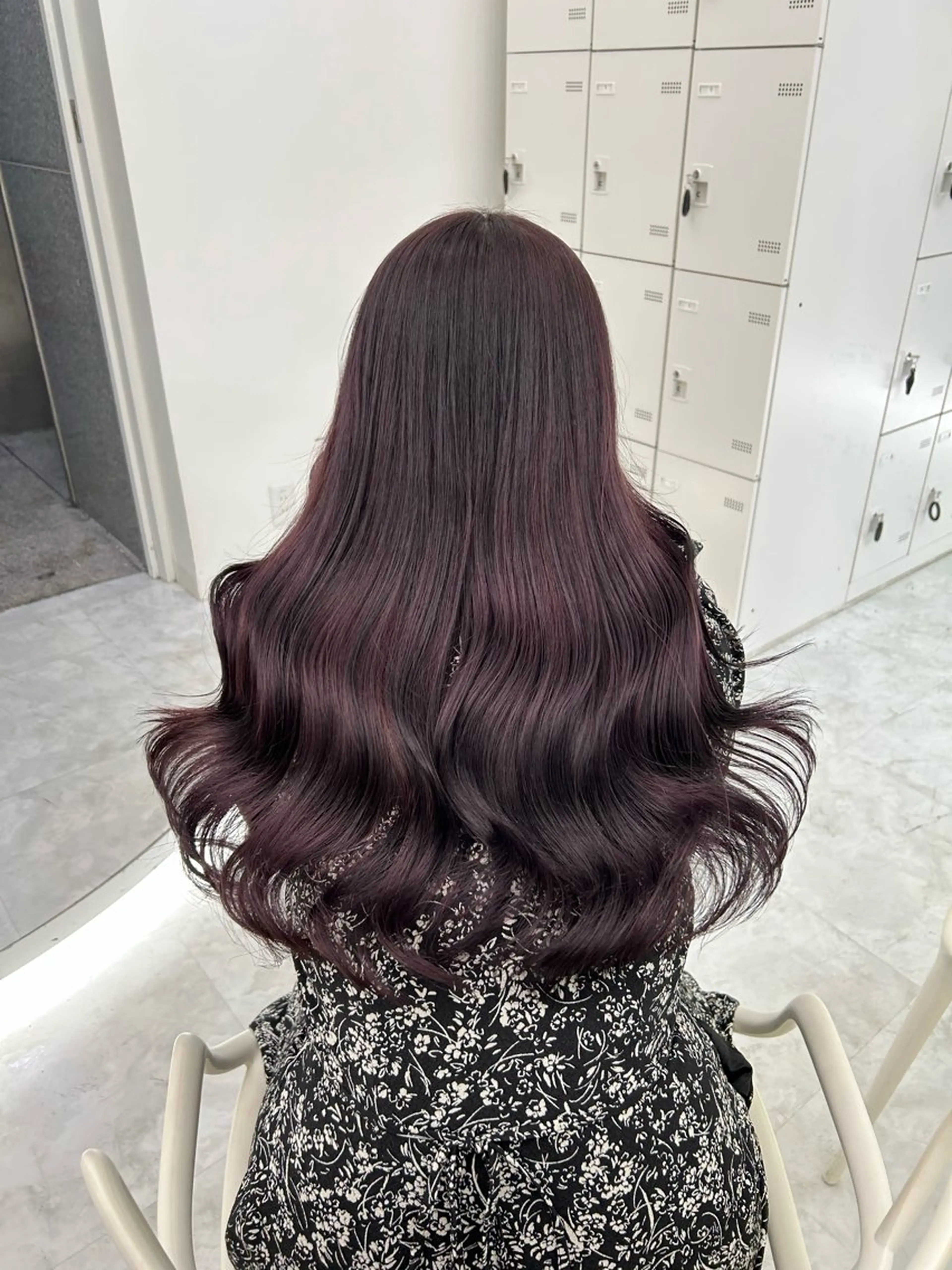 ロング カット ヘアカラー 🤍韓国艶ワンホン ヘアMAYU🤍のヘアスタイル