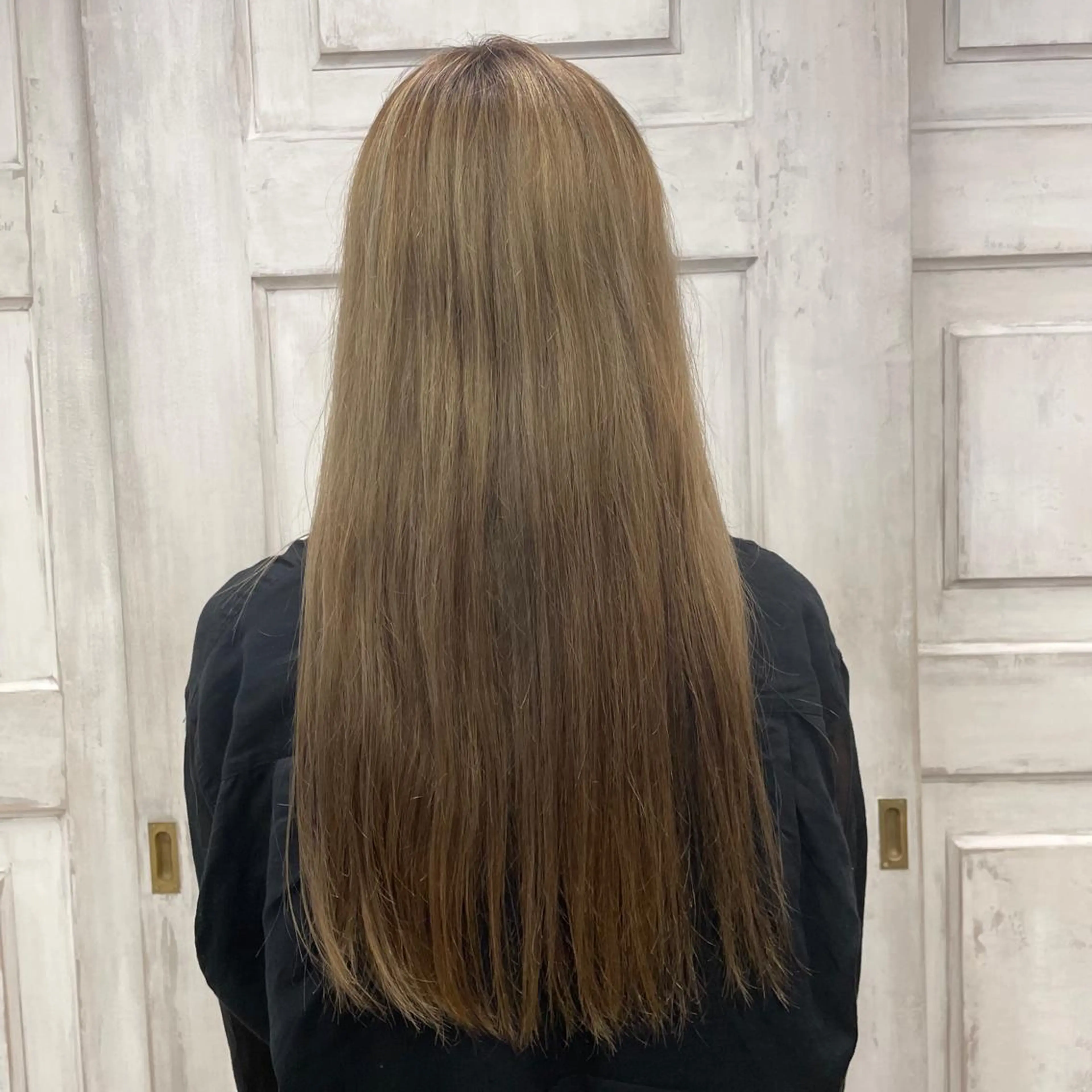 ロング レイヤーカット/ 柴田結惟のヘアスタイル