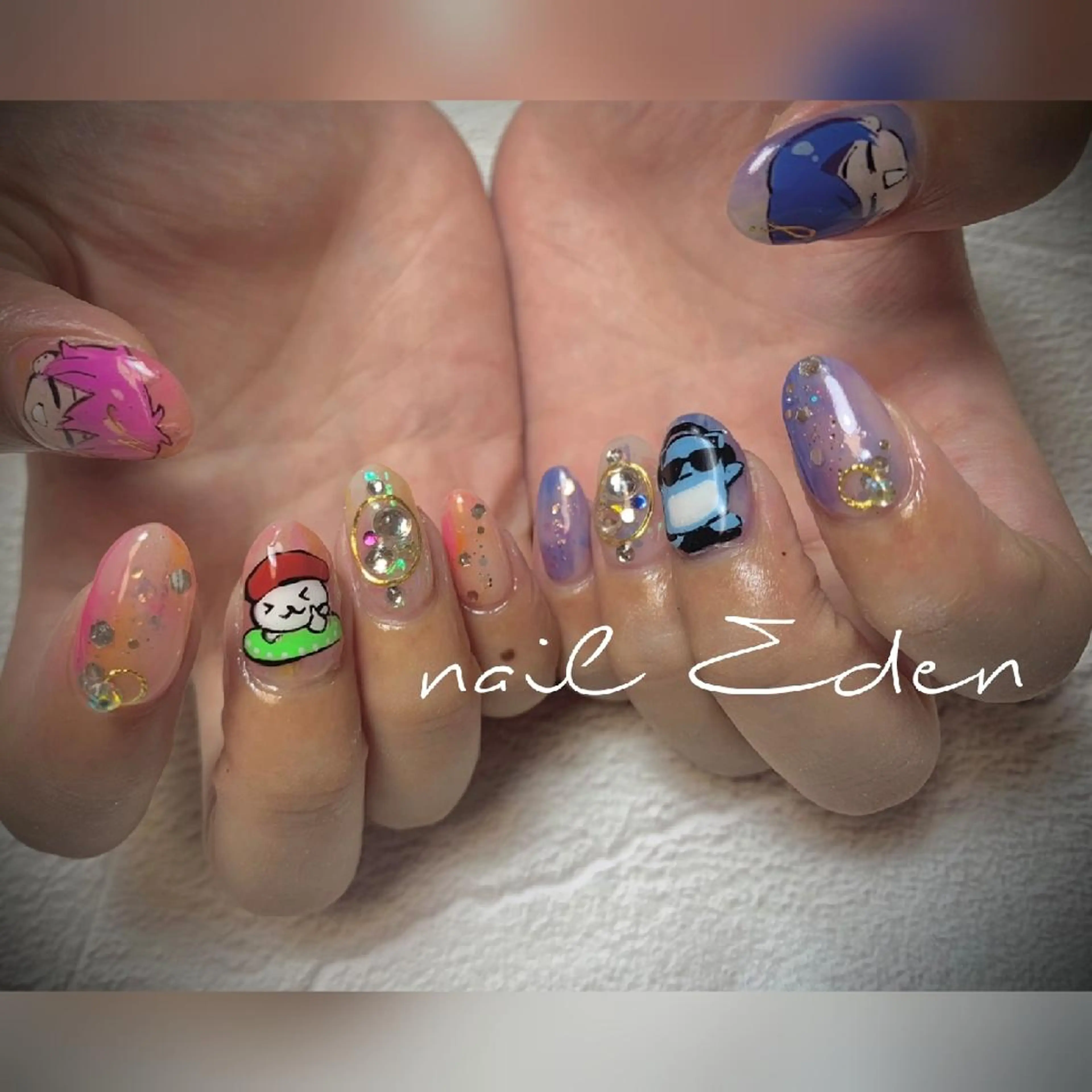 ネイル Eden ♾️のネイルデザイン