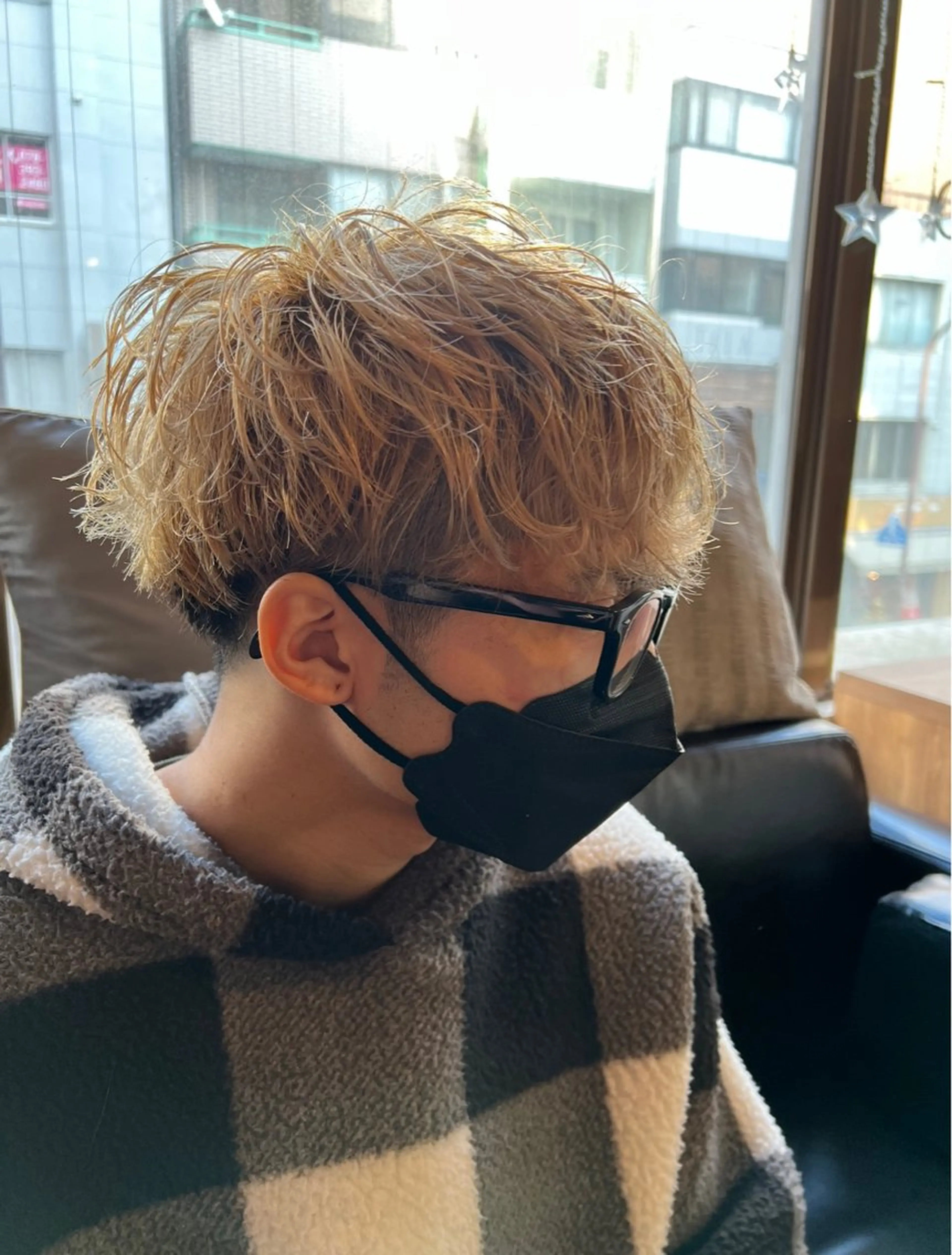 カラー メンズ ヘアカラー 透明感・艶感 小坂隼斗のヘアスタイル