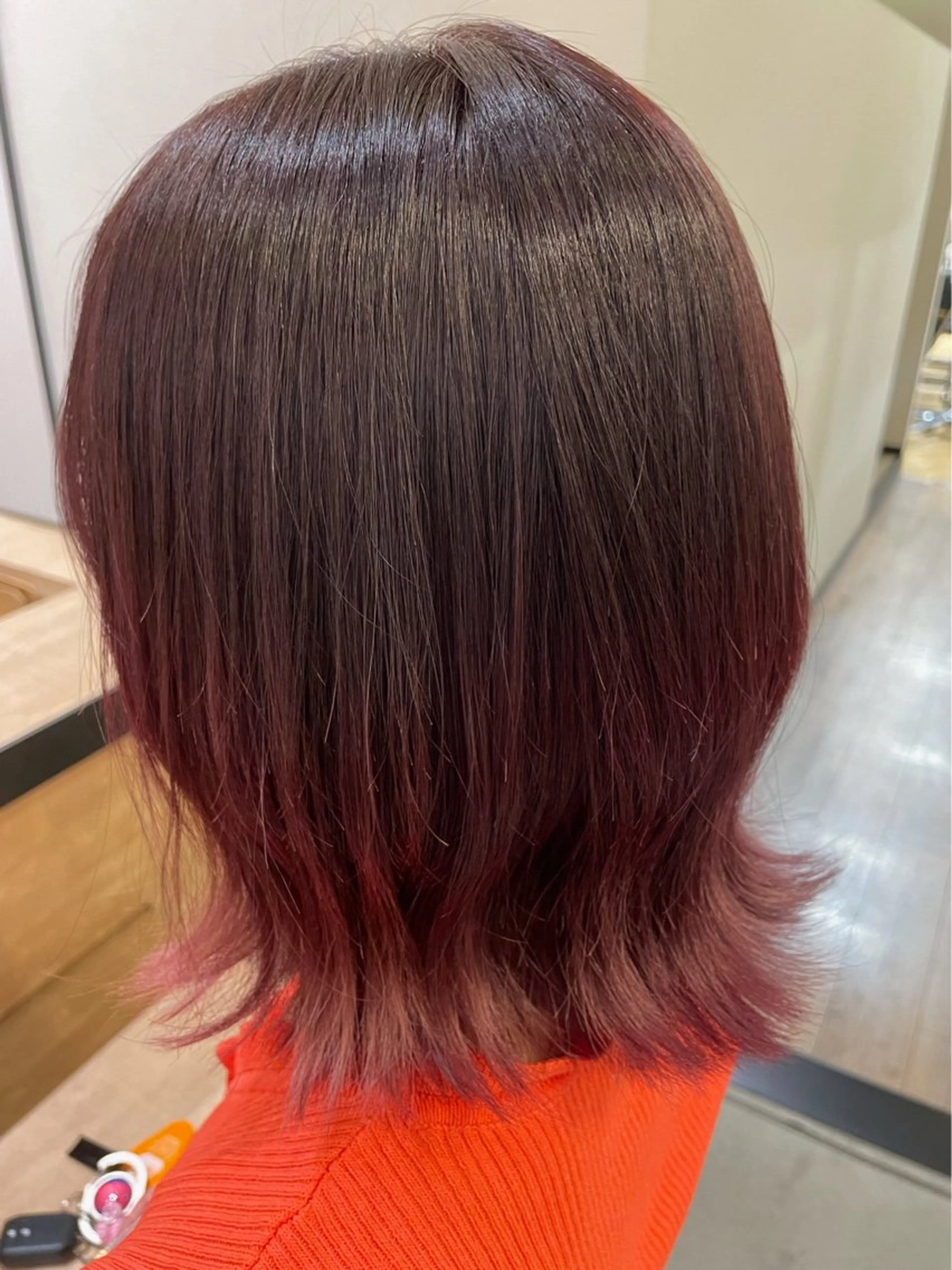 カラー グラデーションカラー 山本 美羽のヘアスタイル