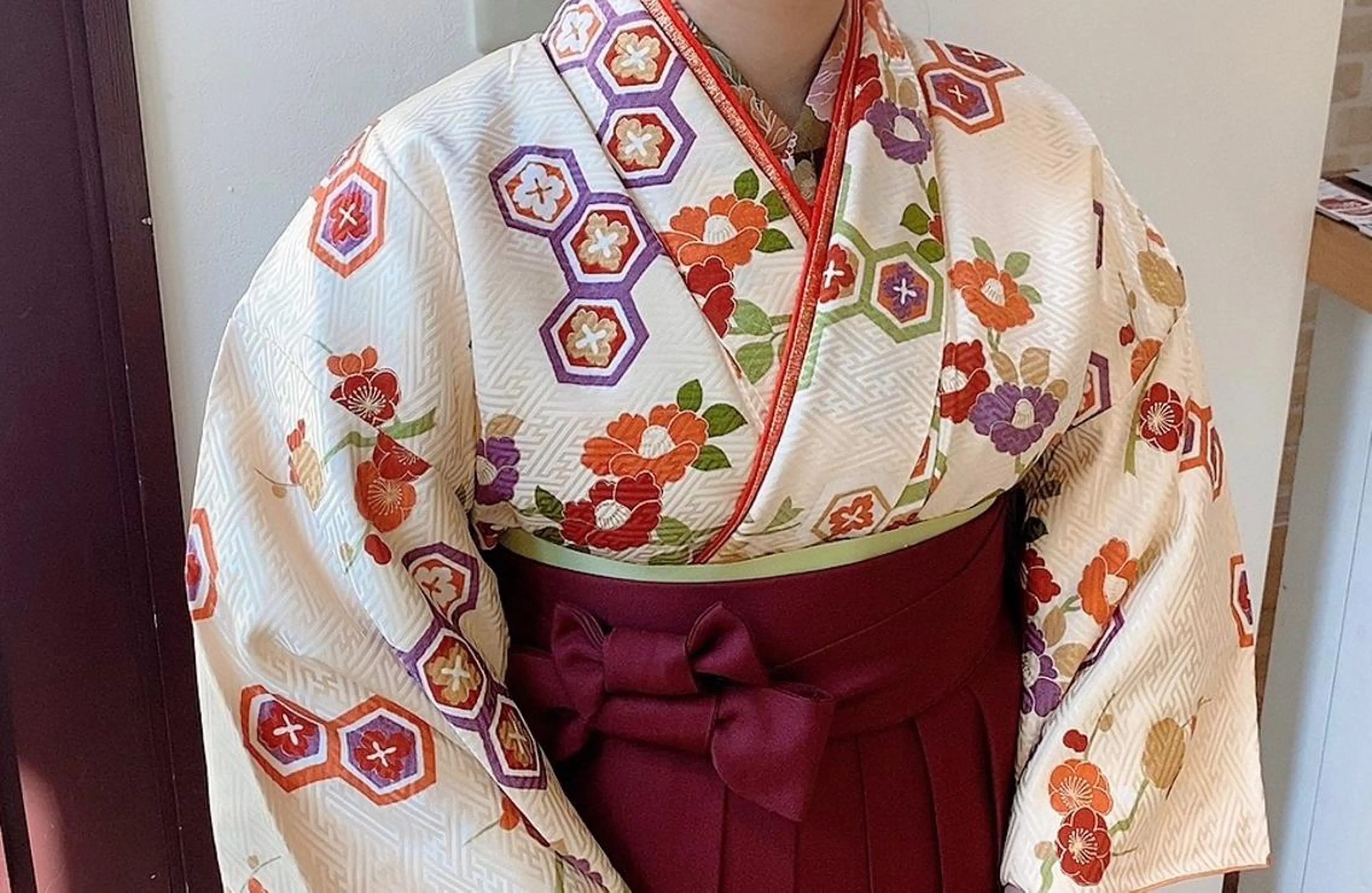 着付け COLO✨️ 白川綺香のヘアスタイル