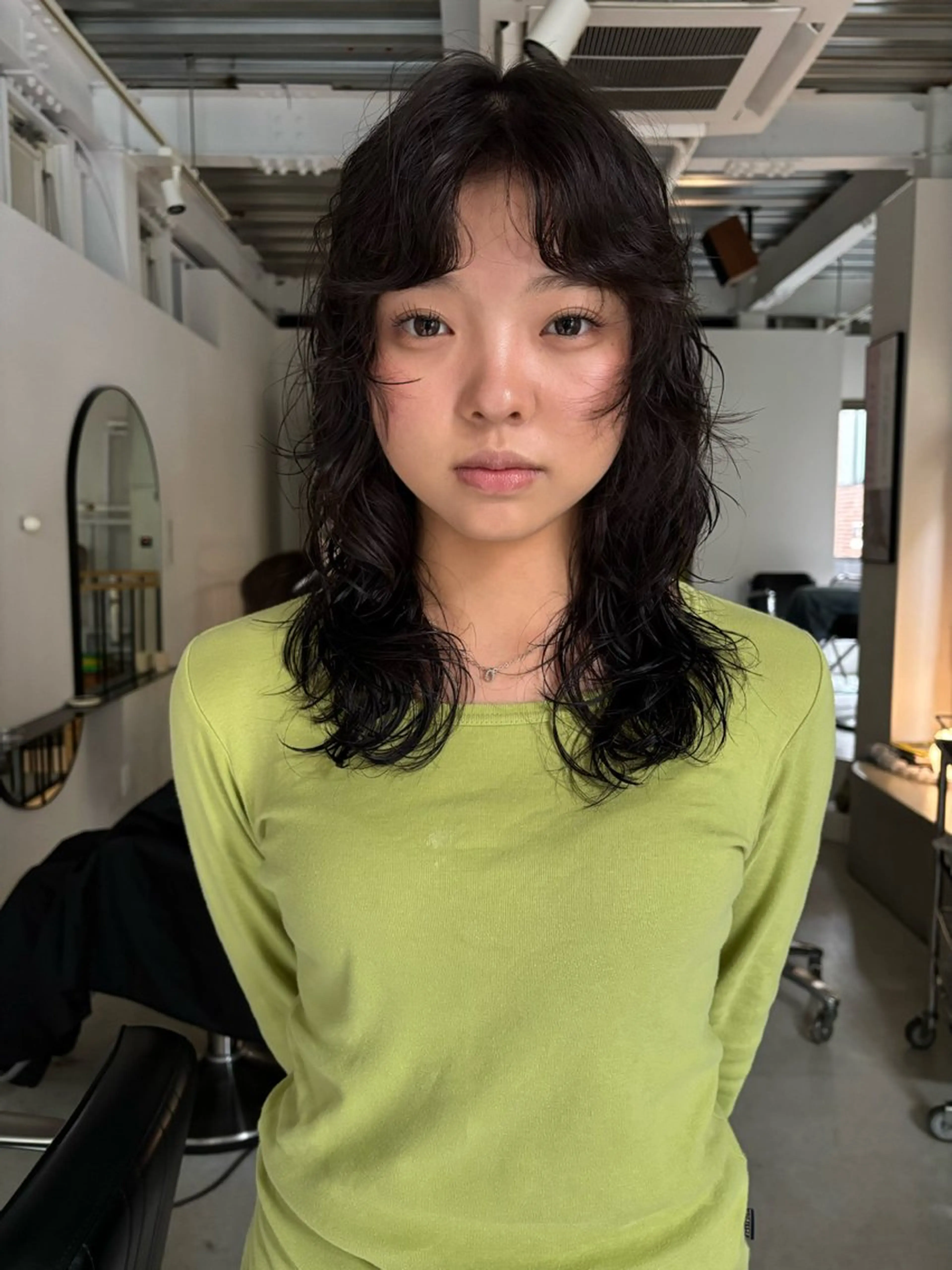 セミロング セミロングパーマ カット パーマ 田中 隼斗のヘアスタイル
