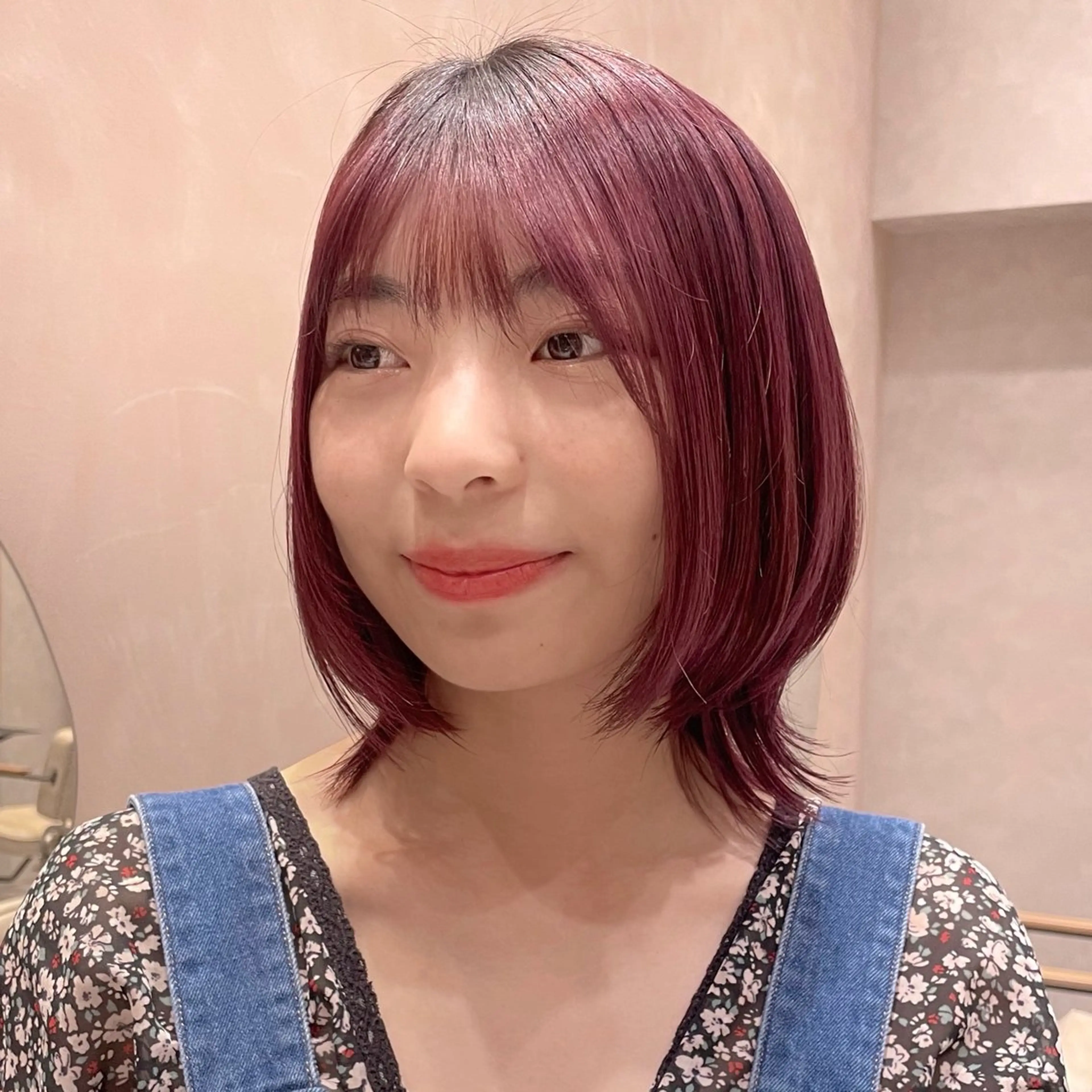 ショート カラー レイヤー/柔らか 透明感カラー/ゆきなのヘアスタイル