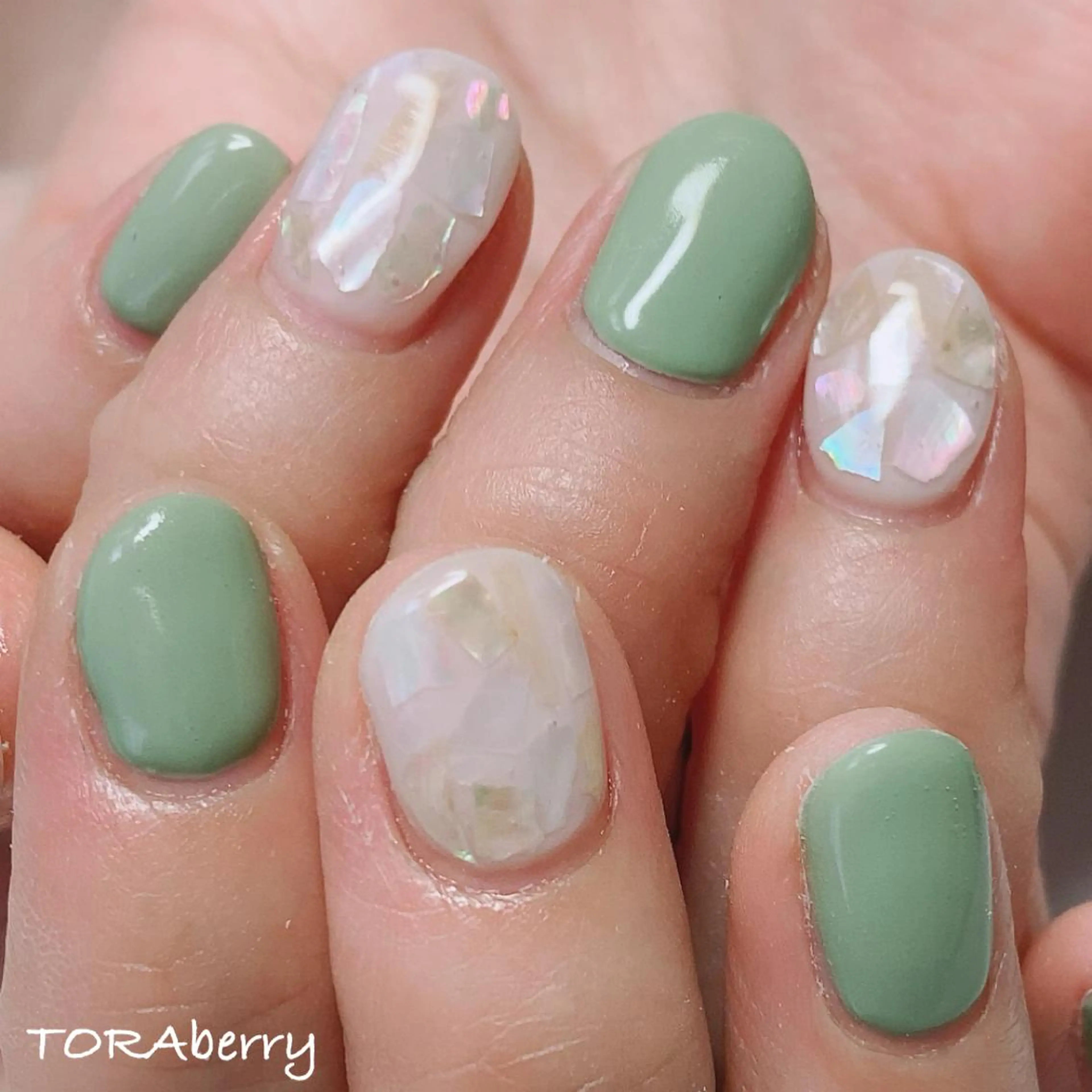 ネイル ネイリスト なつみのネイルデザイン