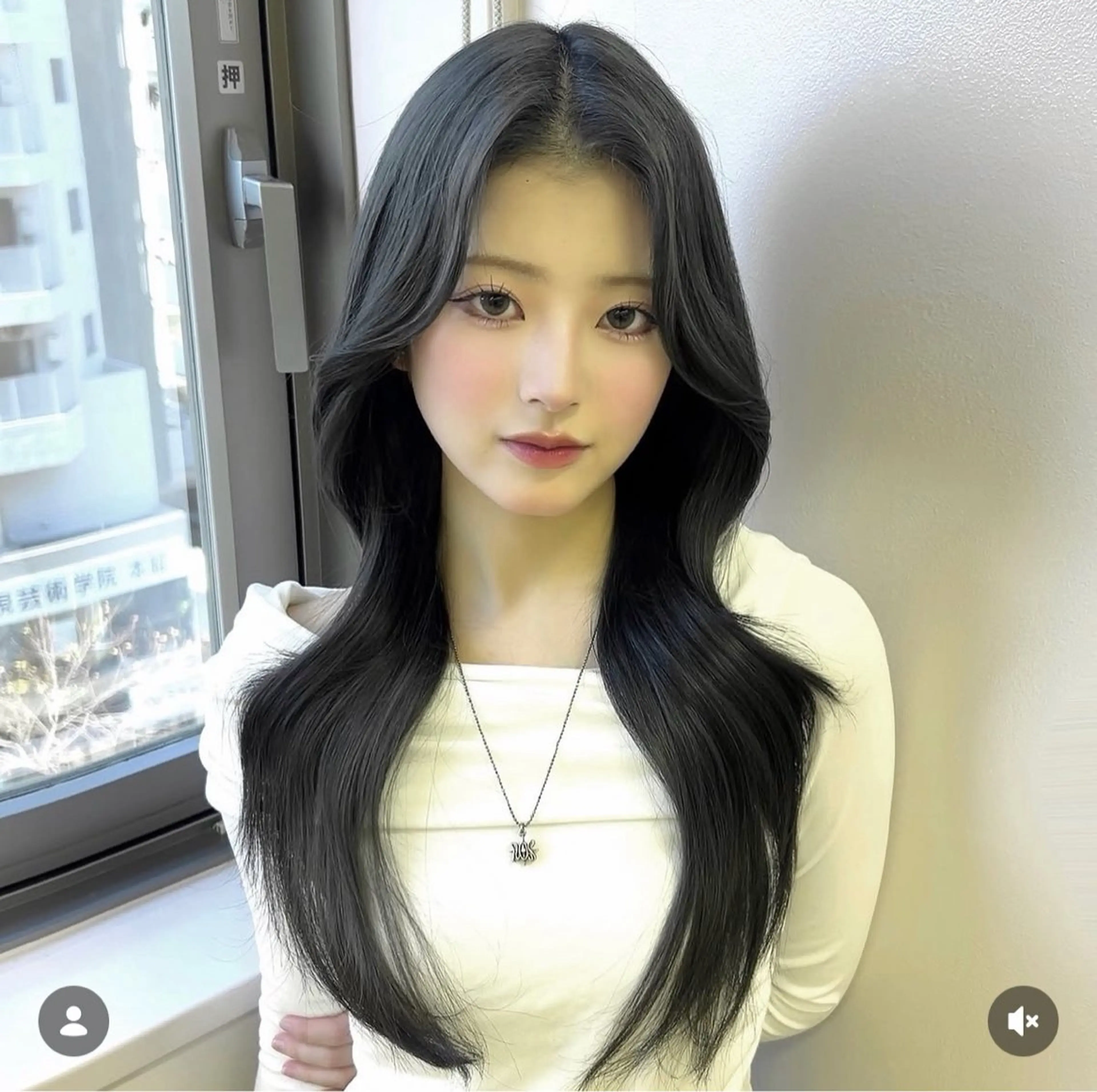 ロング くびれヘア 韓国風ヘア なつみ COA GINZAのヘアスタイル