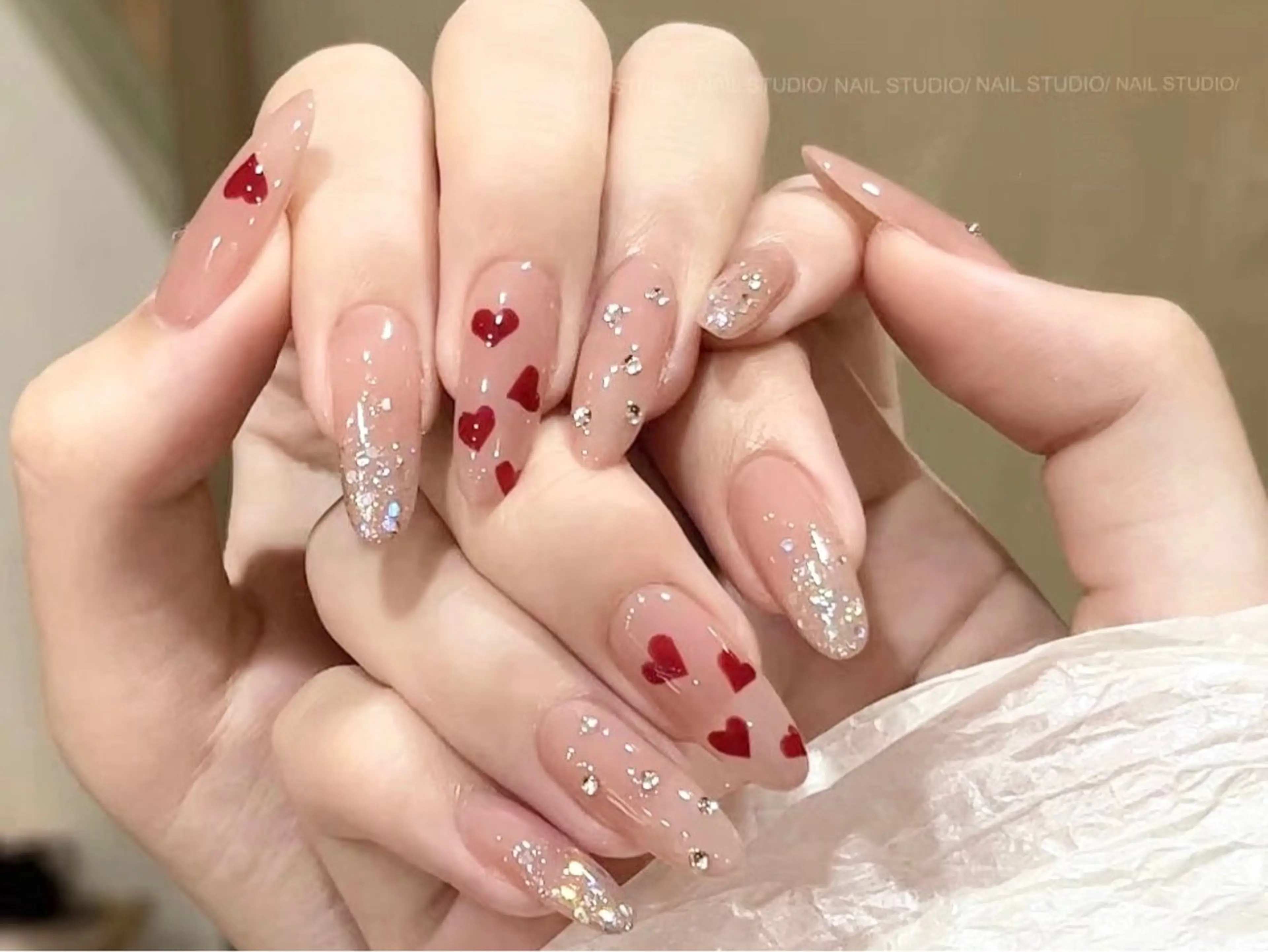 🩷画像持込150分やり放題(時間内デザイン、パーツ10本まで)「初回ジェルオフ無料ケア込み」￥9800→￥7980の写真