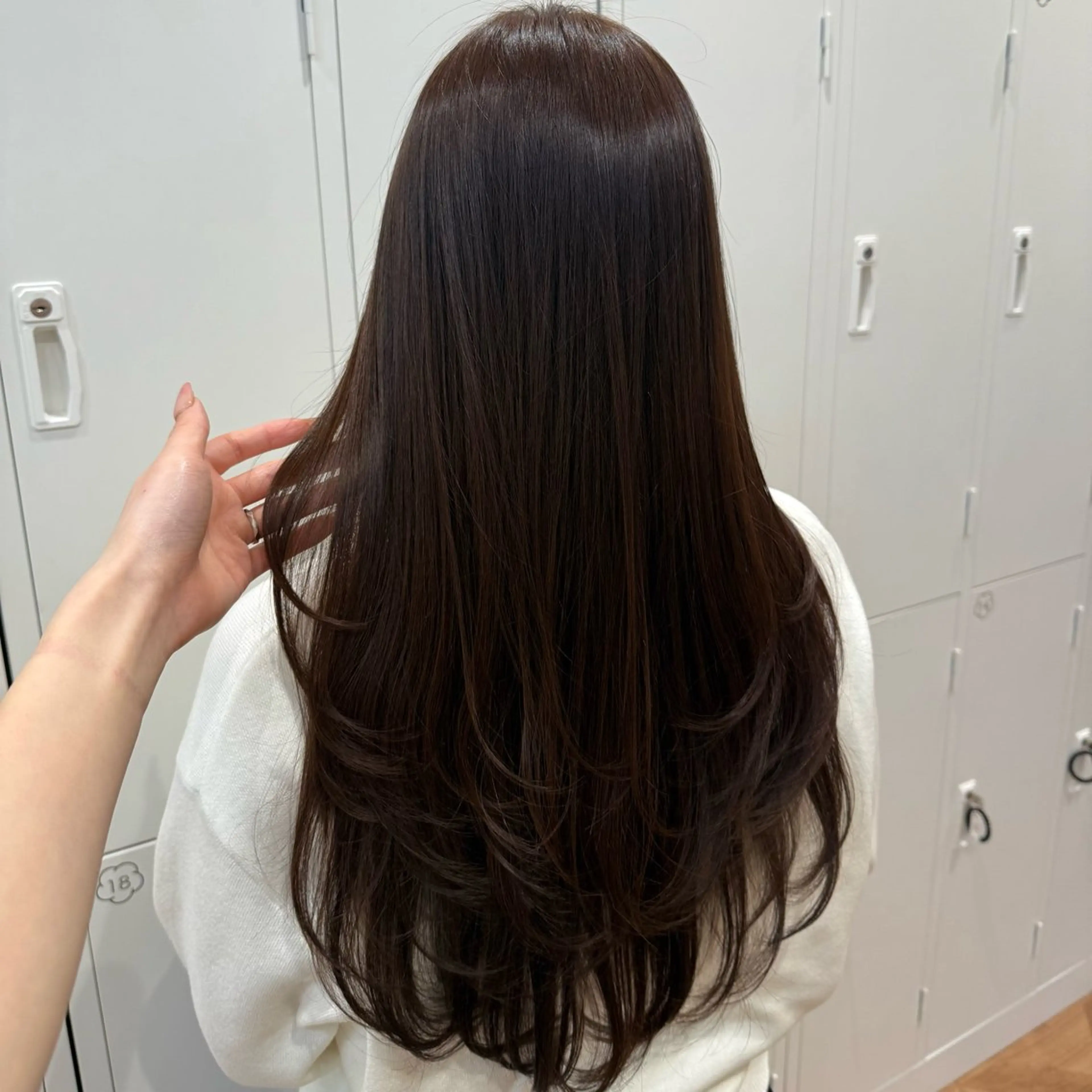 ロング カラー ヘアアレンジ キヨミ 韓国レイヤーカットのヘアスタイル