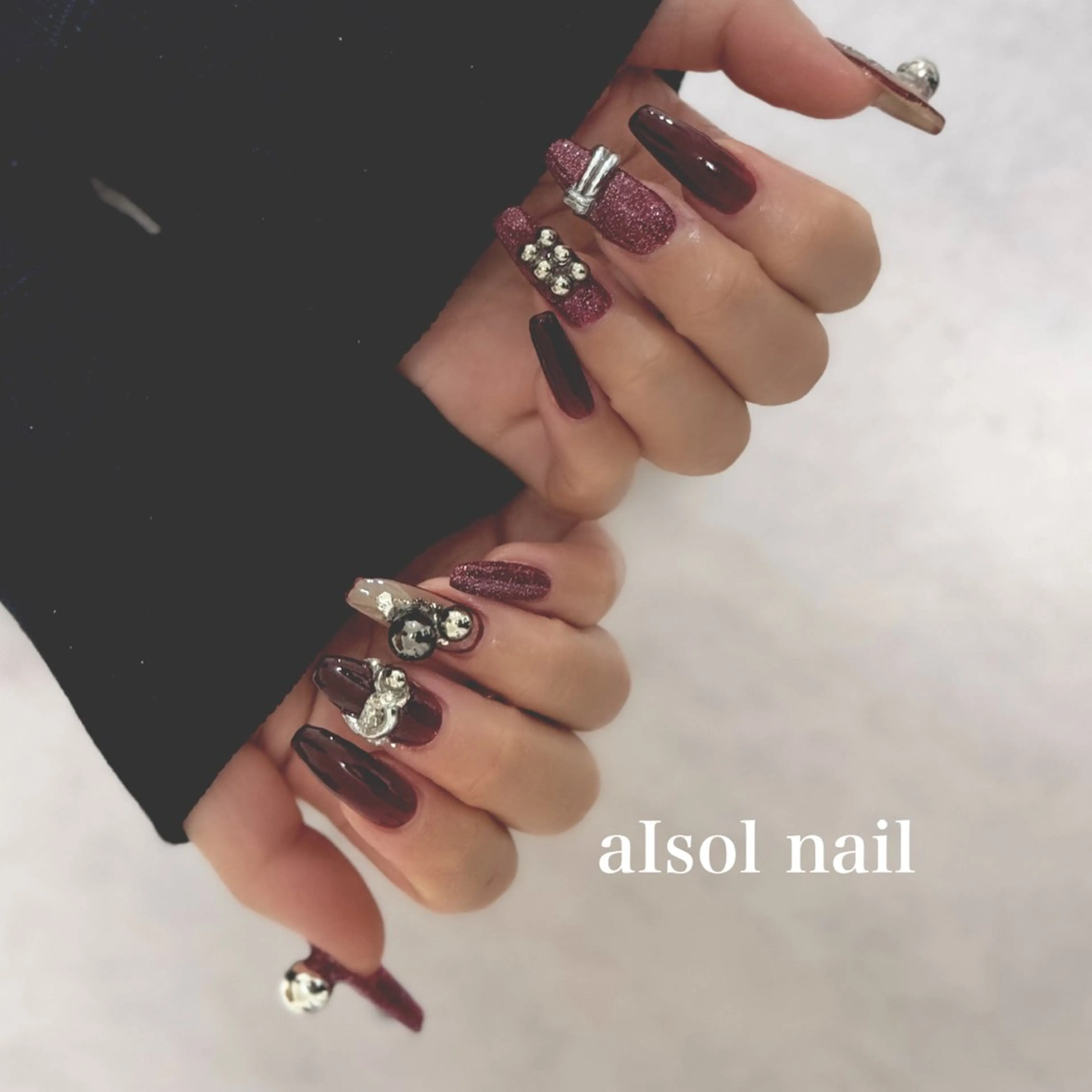 ネイル ボルドー ハンドネイル Aisol nail salonのネイルデザイン