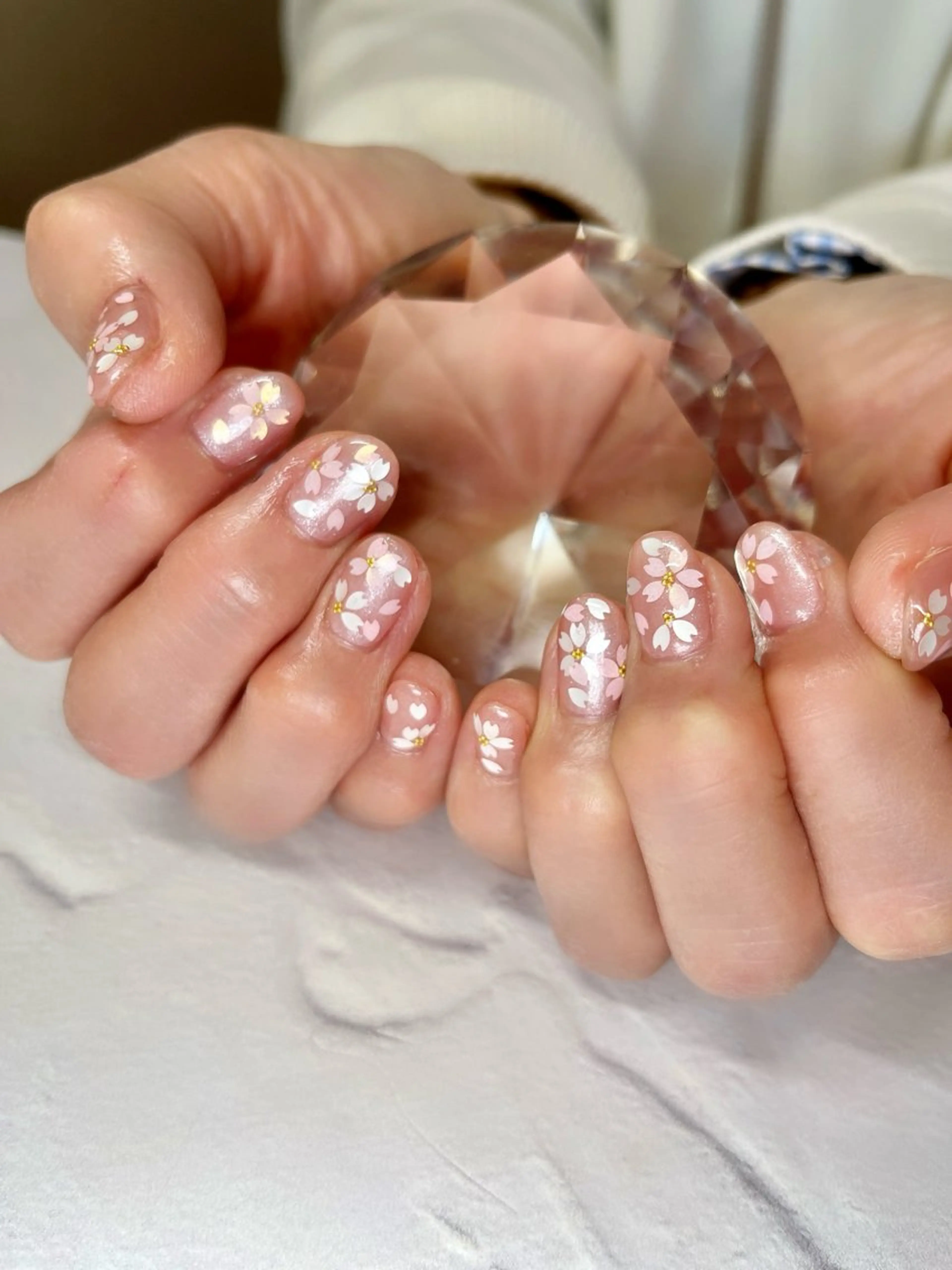 ネイル ハンドネイル li___nail 31のネイルデザイン