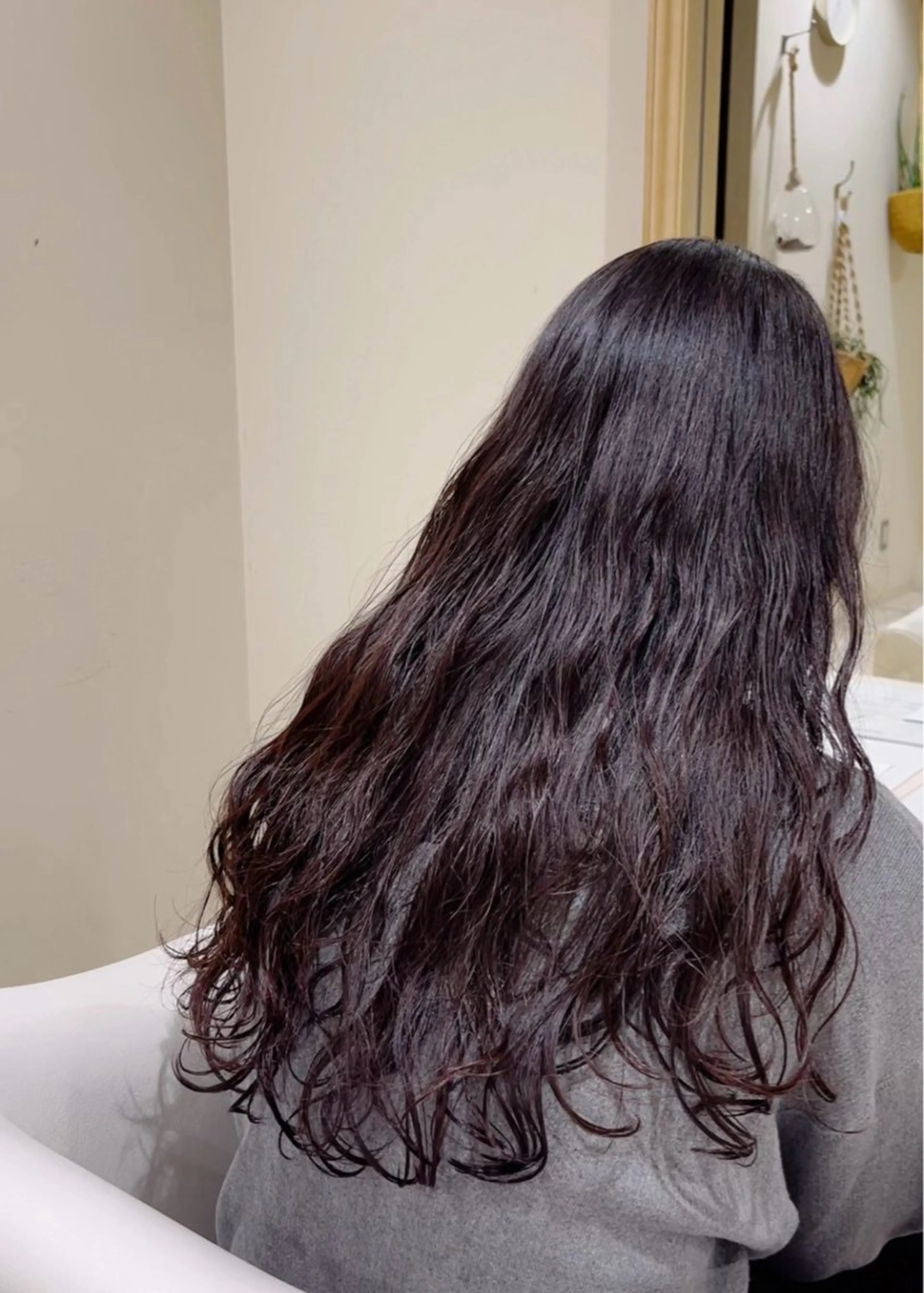 ロング パーマ カット パーマ トリートメント 山口 陸のヘアスタイル