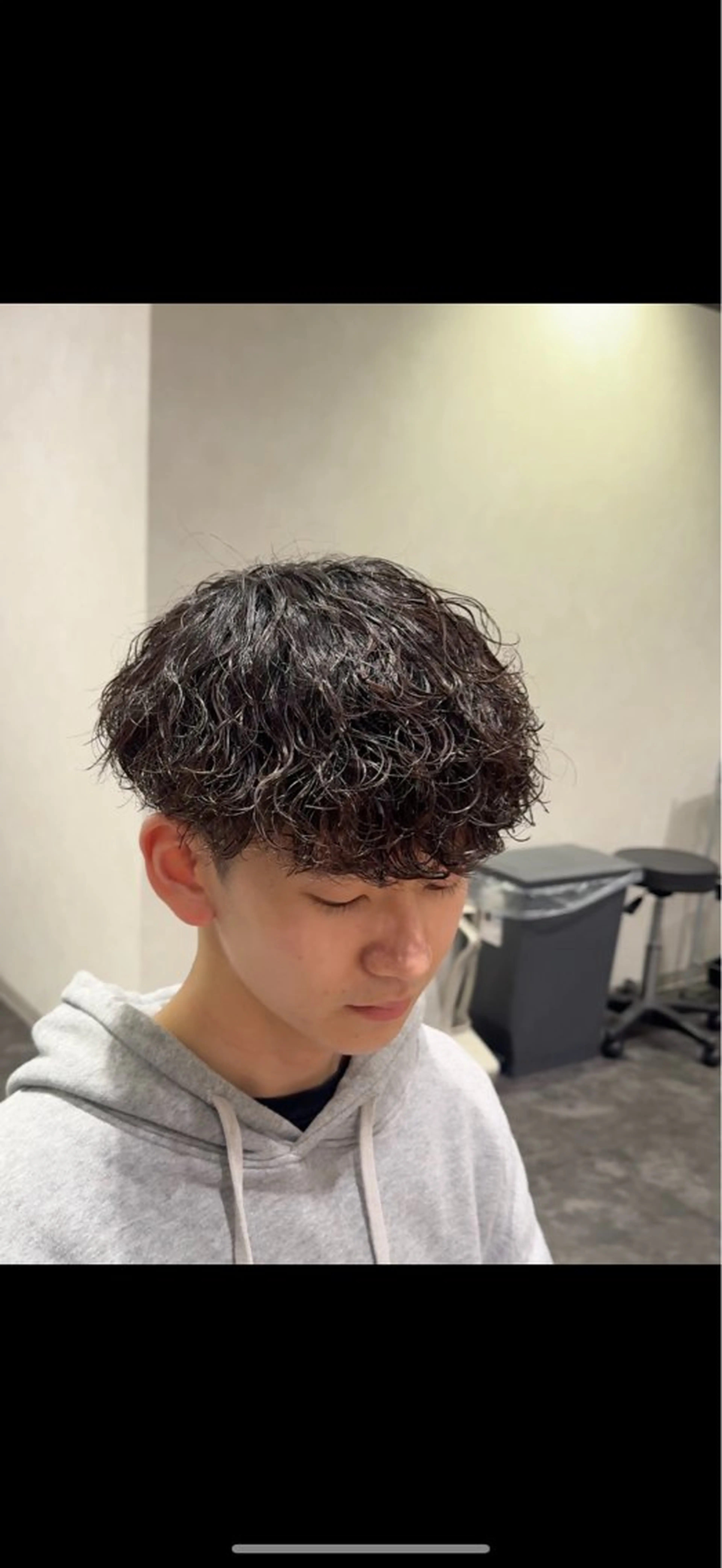 ミディアム パーマ メンズ 波巻きパーマ カット パーマ メンズパーマ特化 美容師kouyaのヘアスタイル